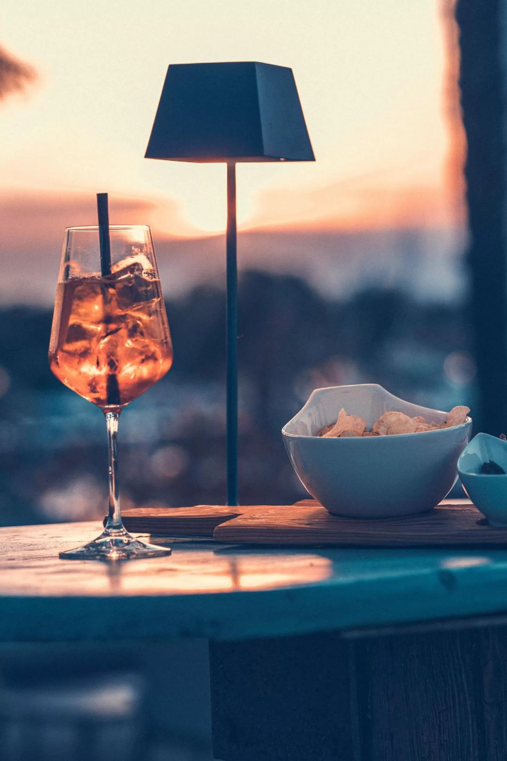 Food and drinks in Club del Sole Tenuta Primero Grado Family Collection