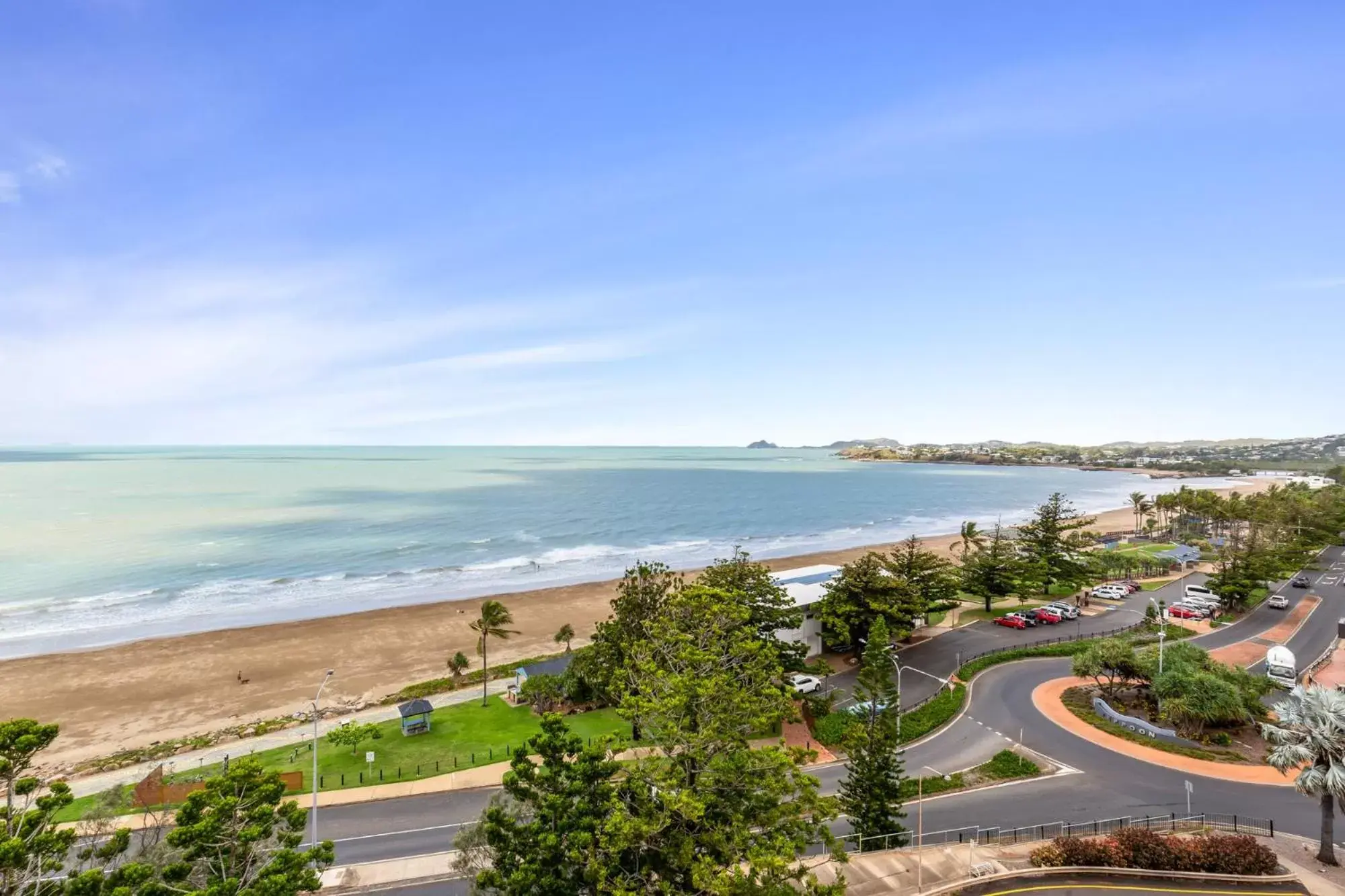 Beach in Bayview Tower Beach in Bayview Tower