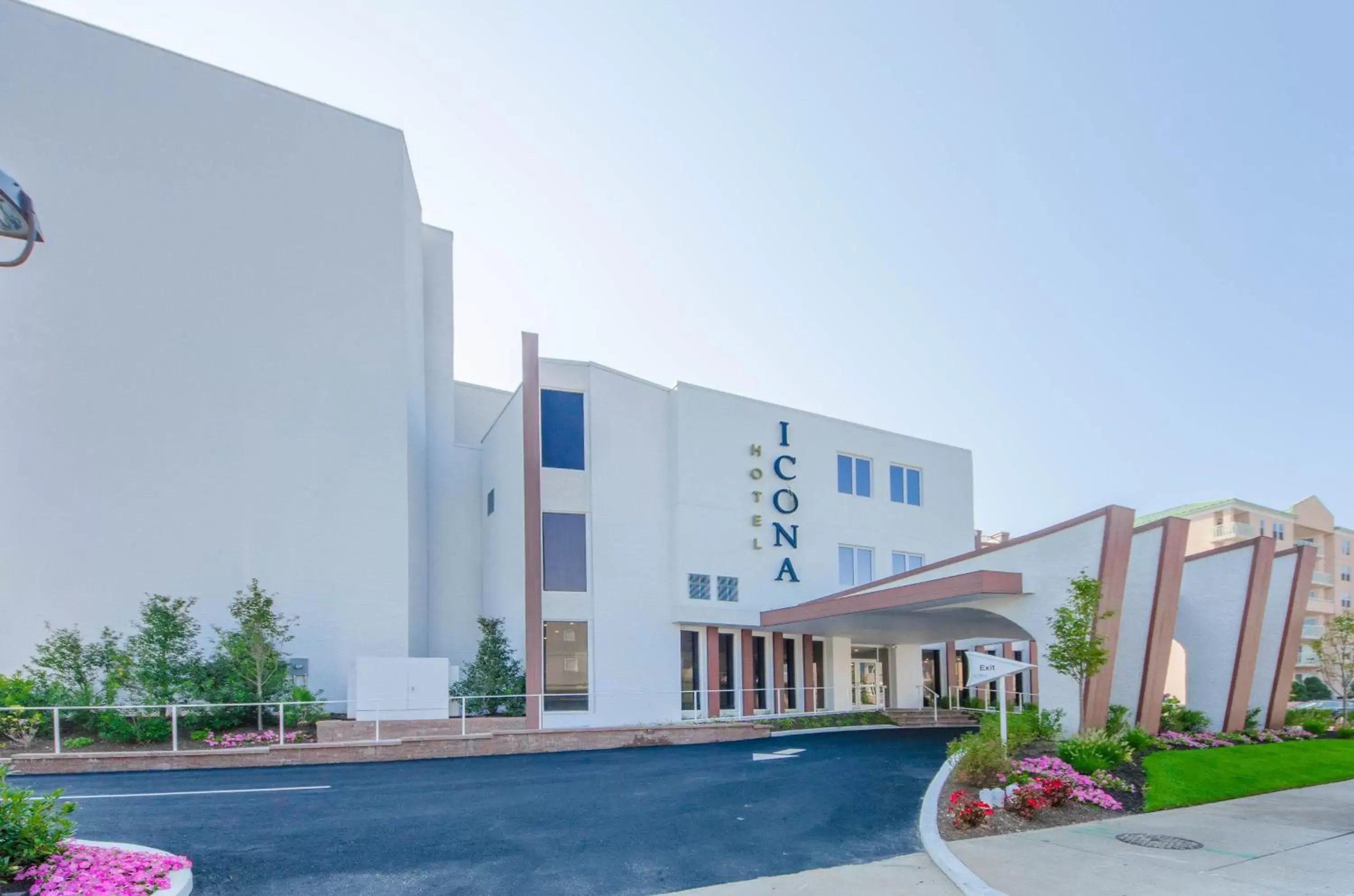 Facade/entrance, Property Building in ICONA Diamond Beach