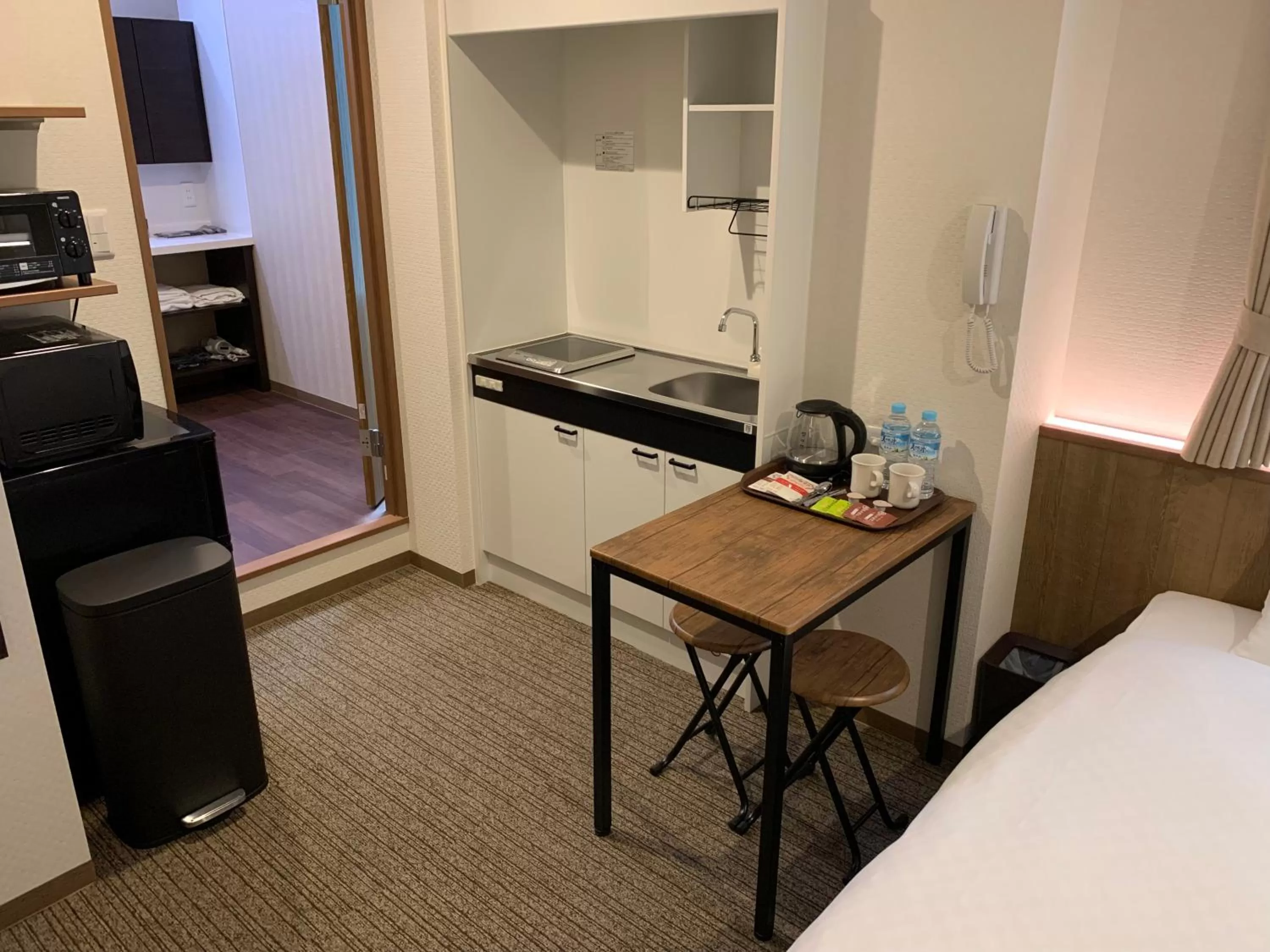 Kitchen or kitchenette in Waka Kyoto Kawaramachi Hotel