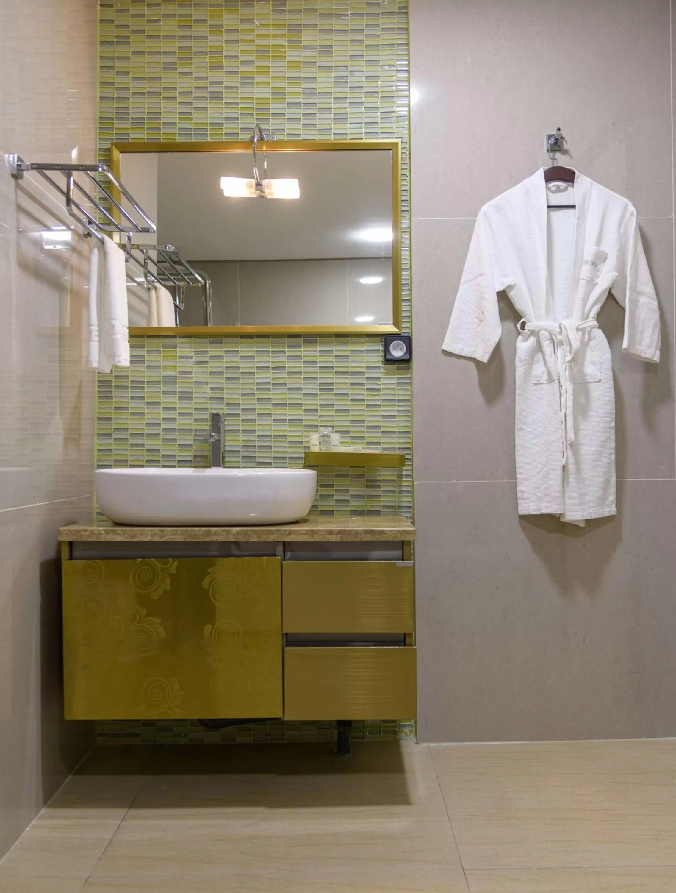 Bathroom in Best Western Plus Soaho Douala Airport