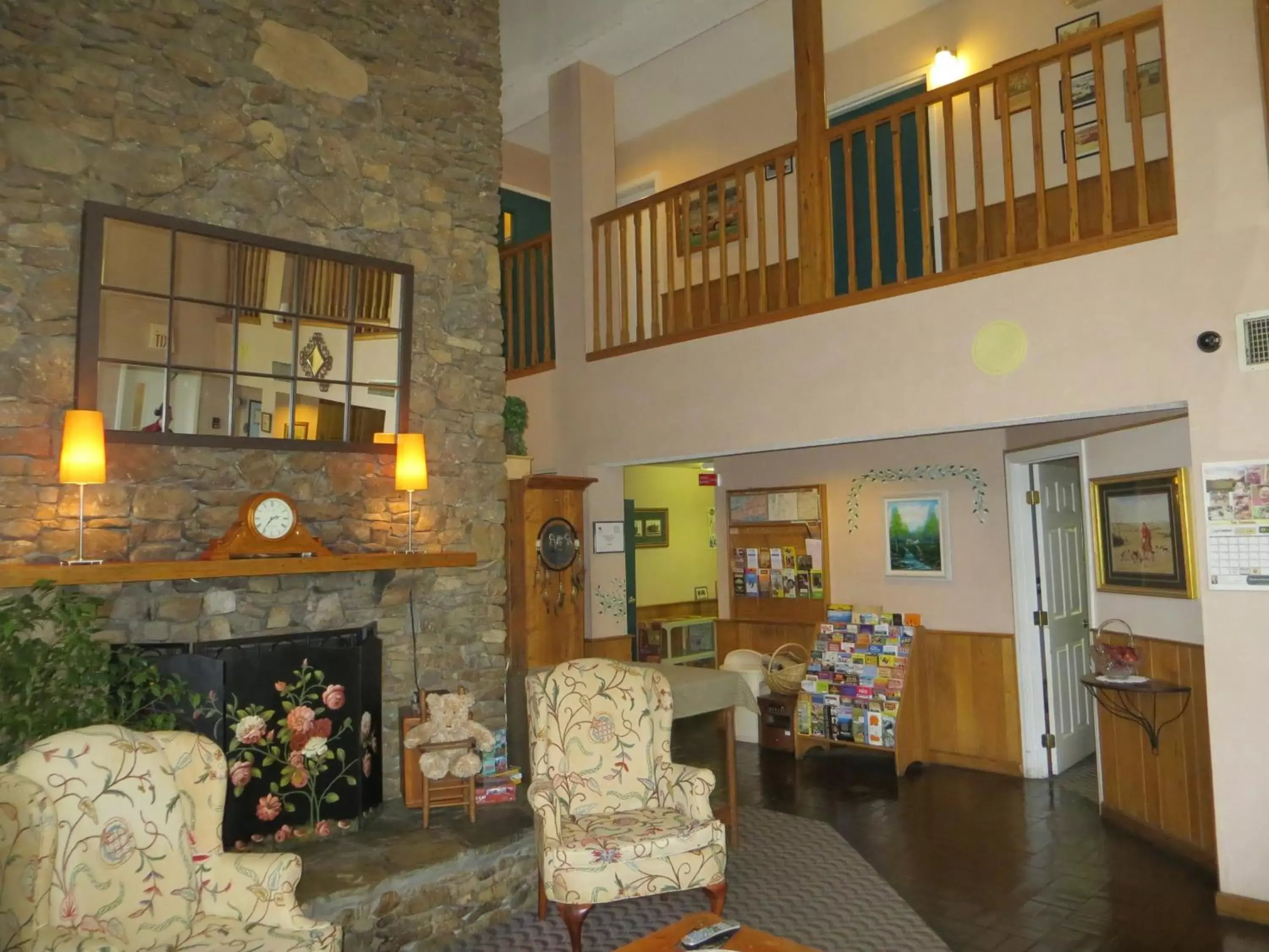 Lobby or reception in Americourt Hotel - Mountain City Lobby or reception in Americourt Hotel - Mountain City