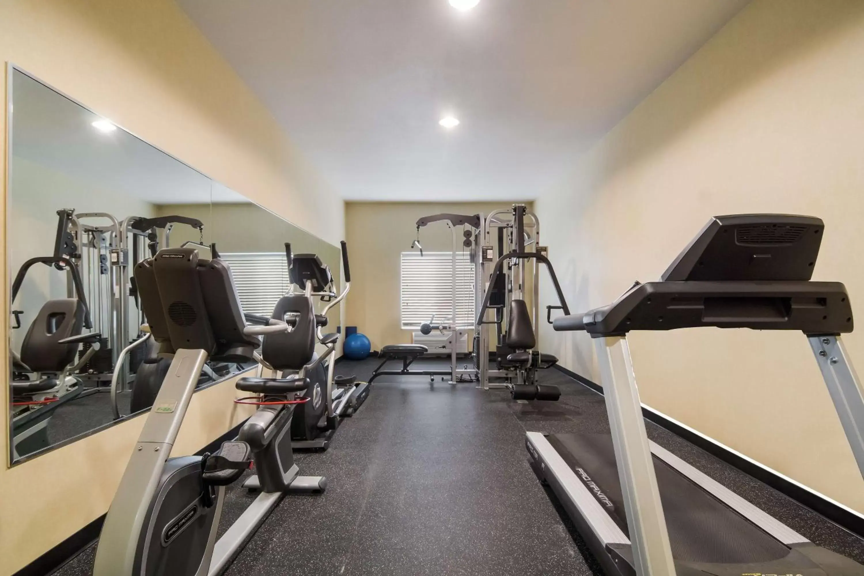 Spa and wellness centre/facilities, Fitness Center/Facilities in Best Western Comanche Inn