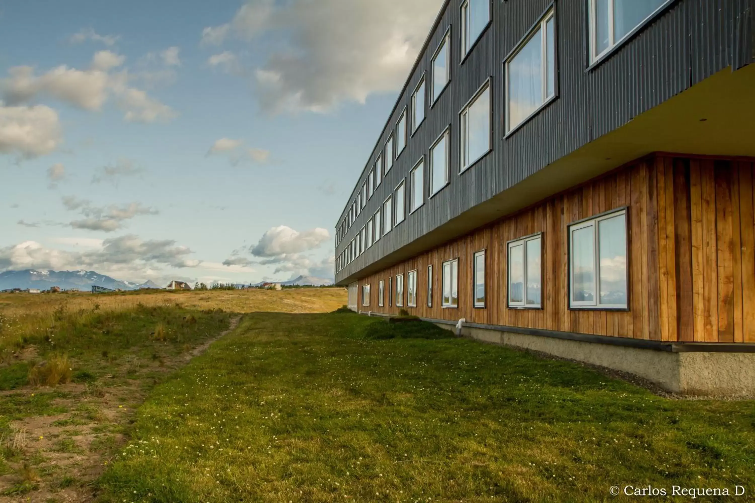 Property Building in Best Western Patagonia