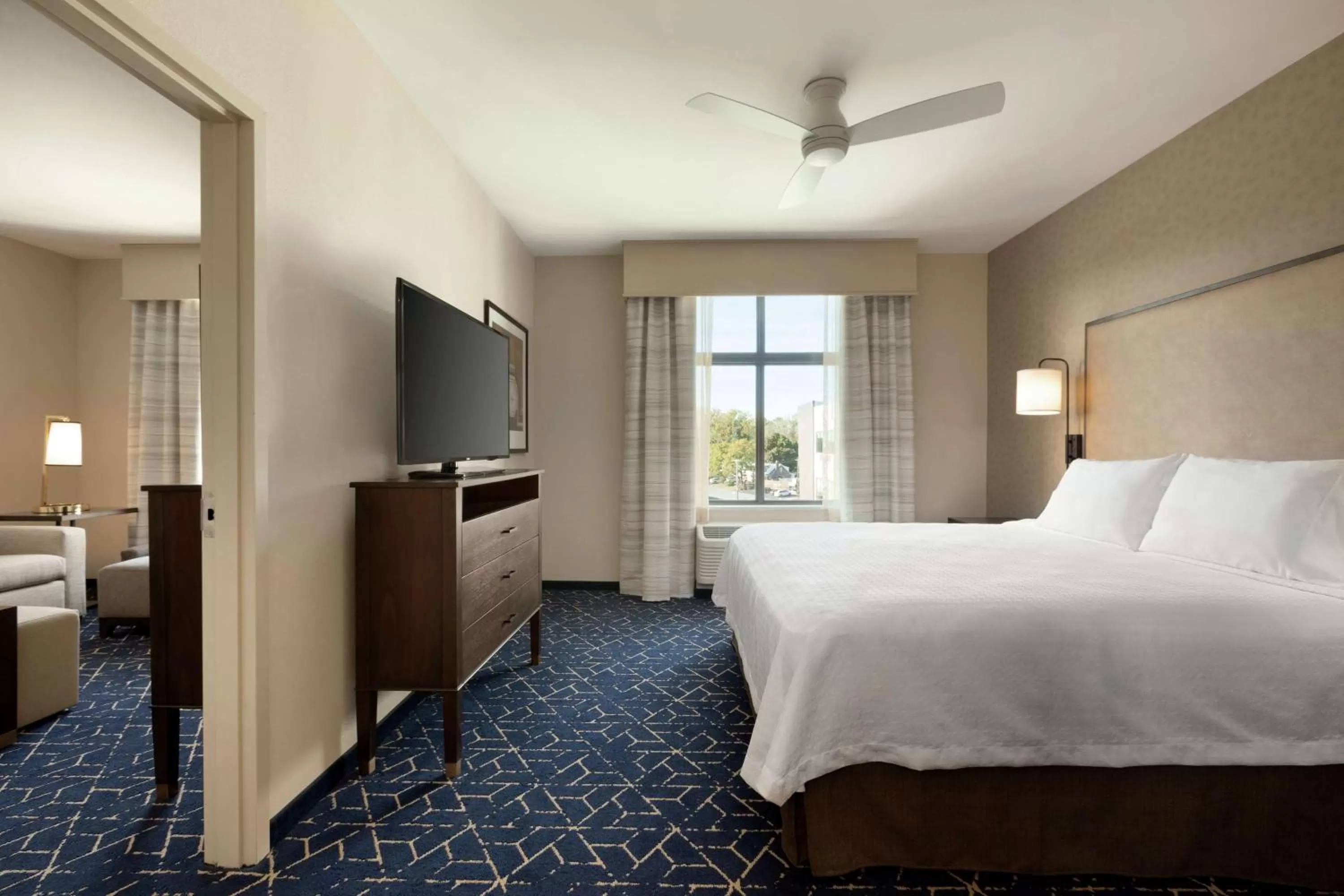 Bedroom, Bed in Homewood Suites by Hilton Albany Crossgates Mall
