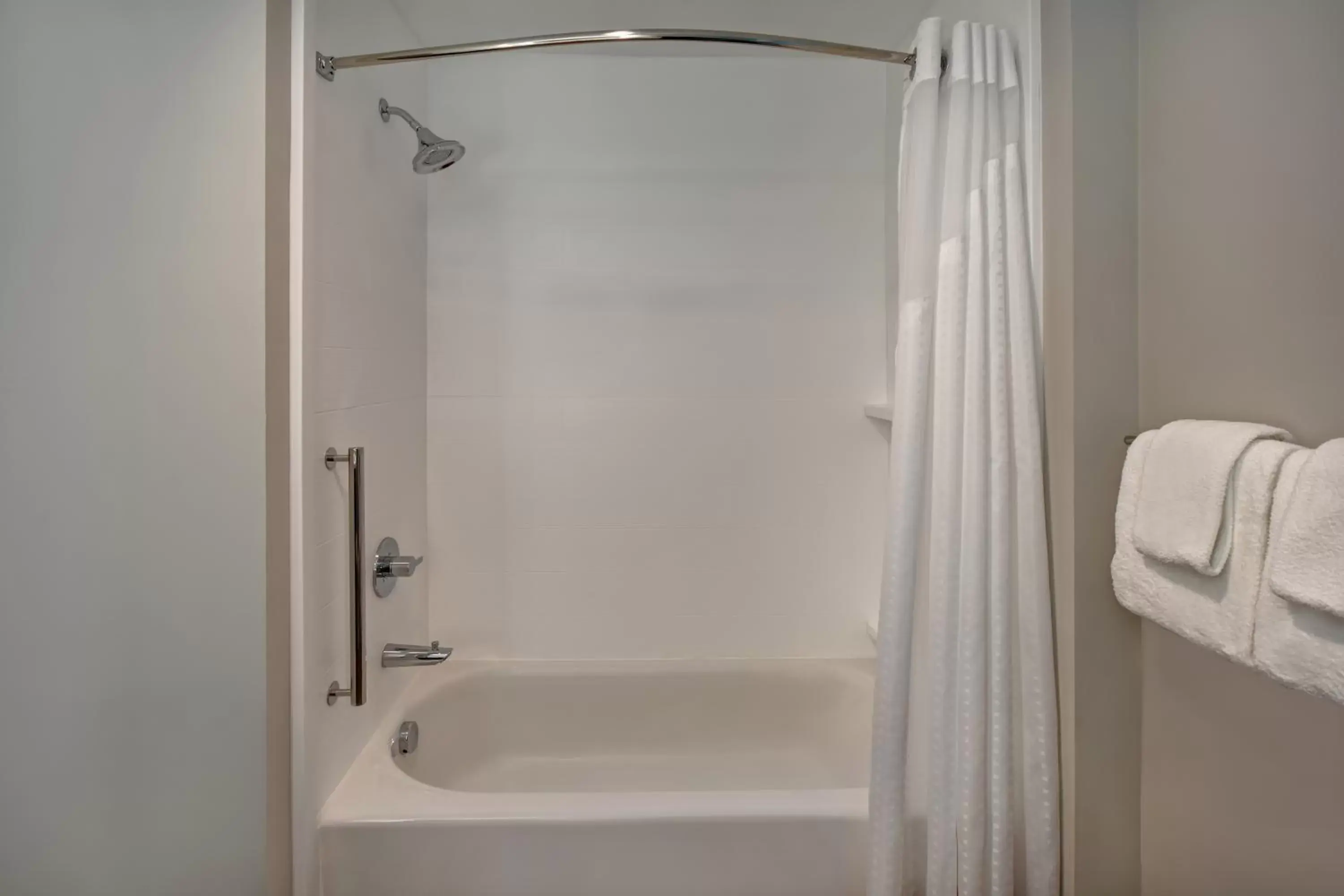 Standard Room in Holiday Inn Express & Suites - Galveston Beach by IHG Standard Room in Holiday Inn Express & Suites - Galveston Beach by IHG