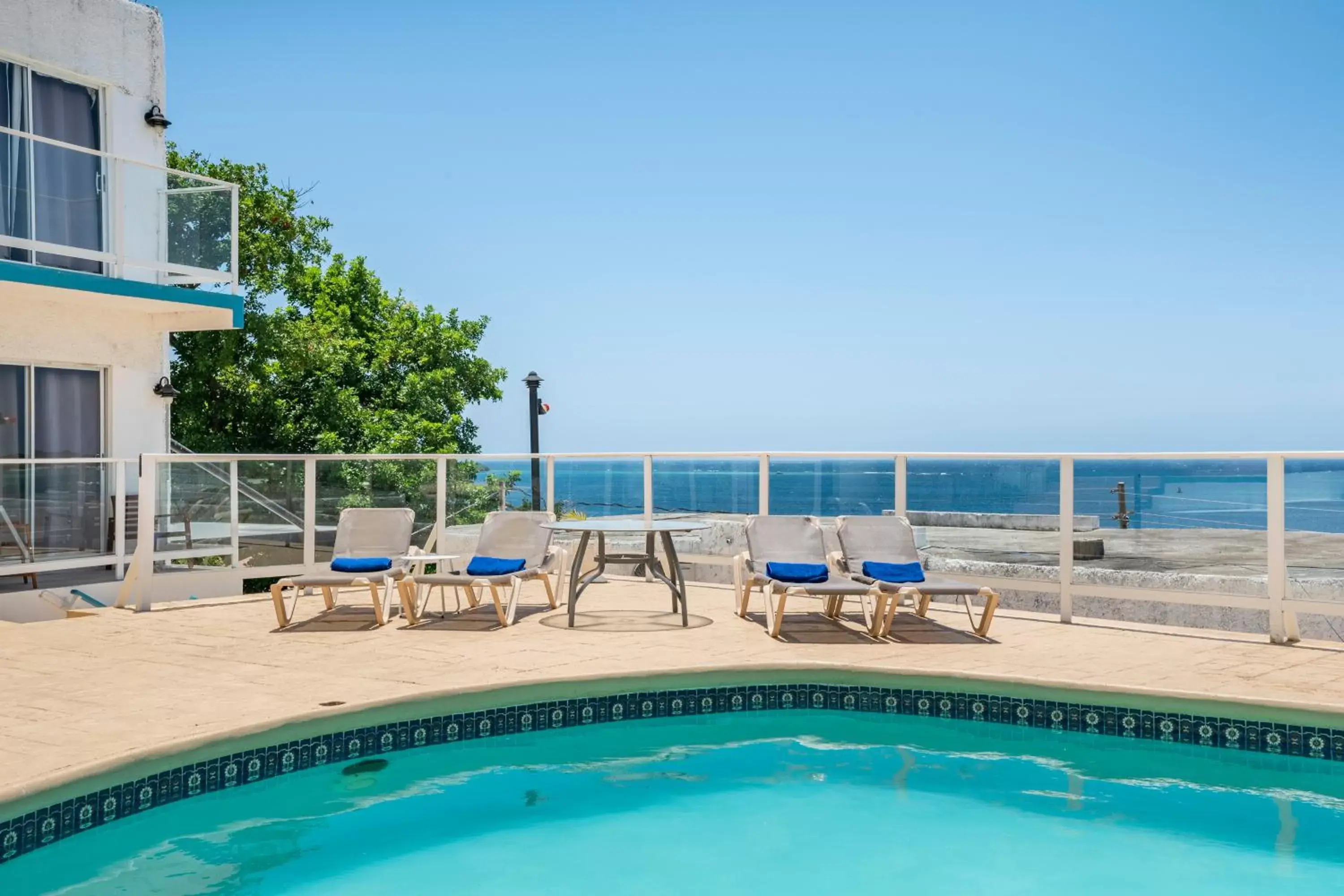 Swimming Pool in Luxe Beach Resort