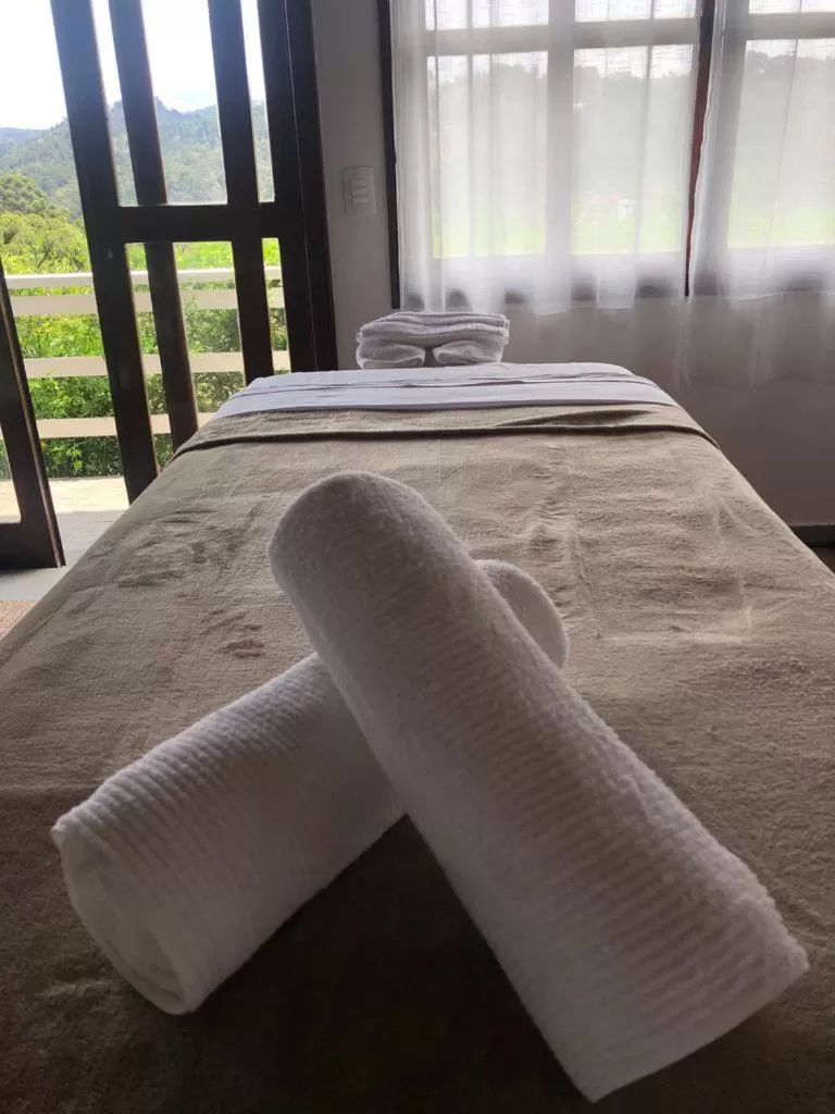 Property building, Bed in Pousada das Lavandas