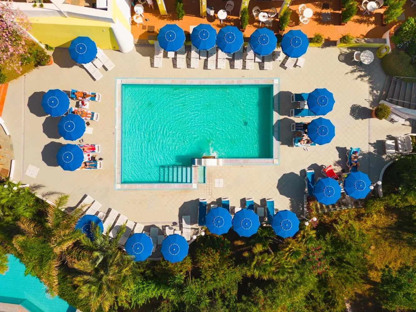 Pool view in Hotel Capizzo