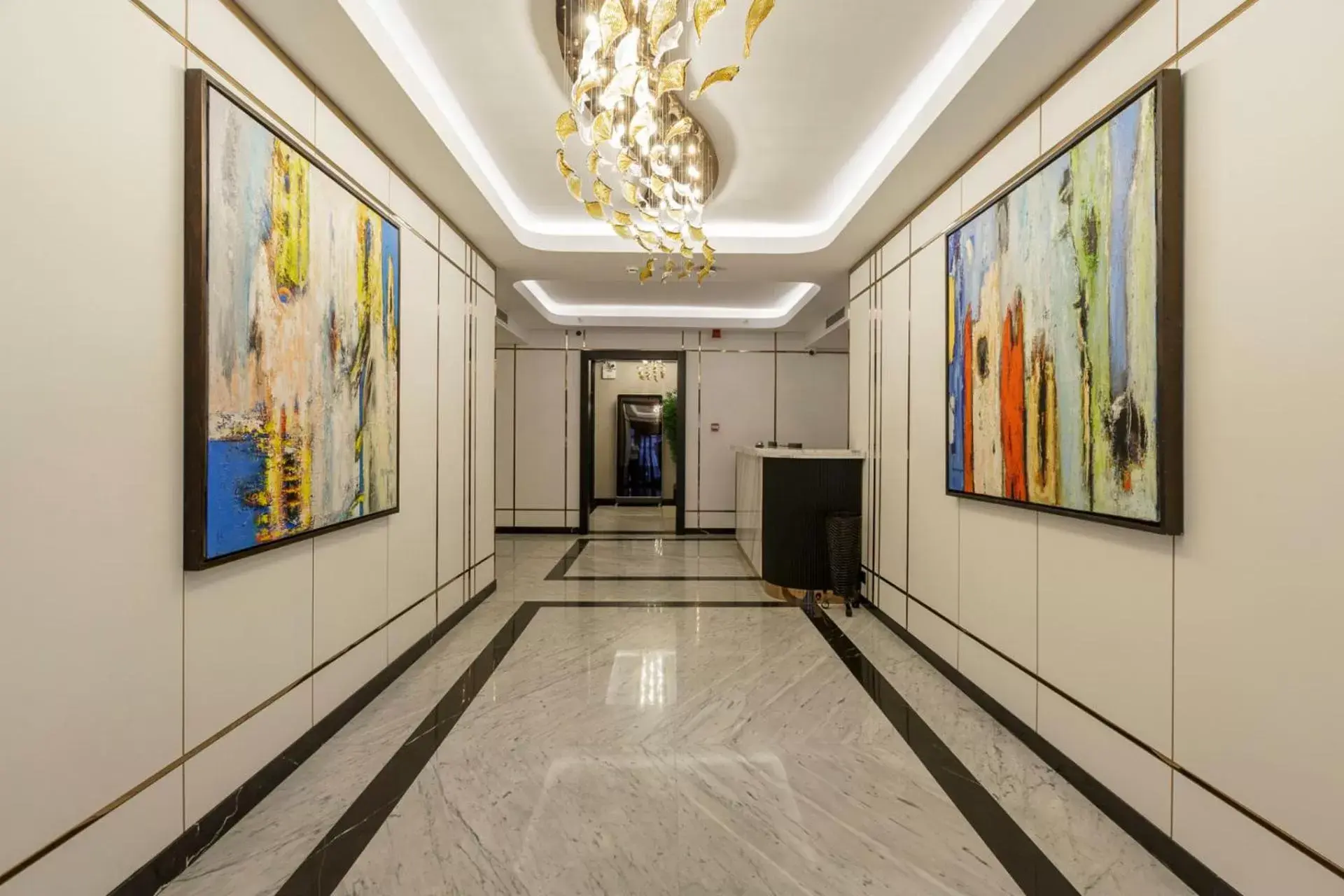 Lobby or reception in Ramada Encore by Wyndham Istanbul Sisli