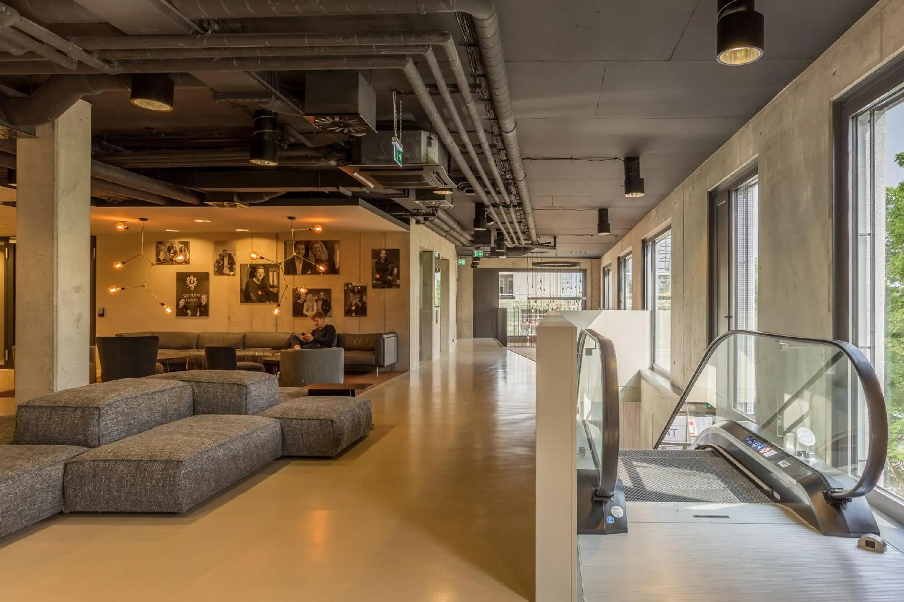 Communal lounge/ TV room in gambino hotel CINCINNATI