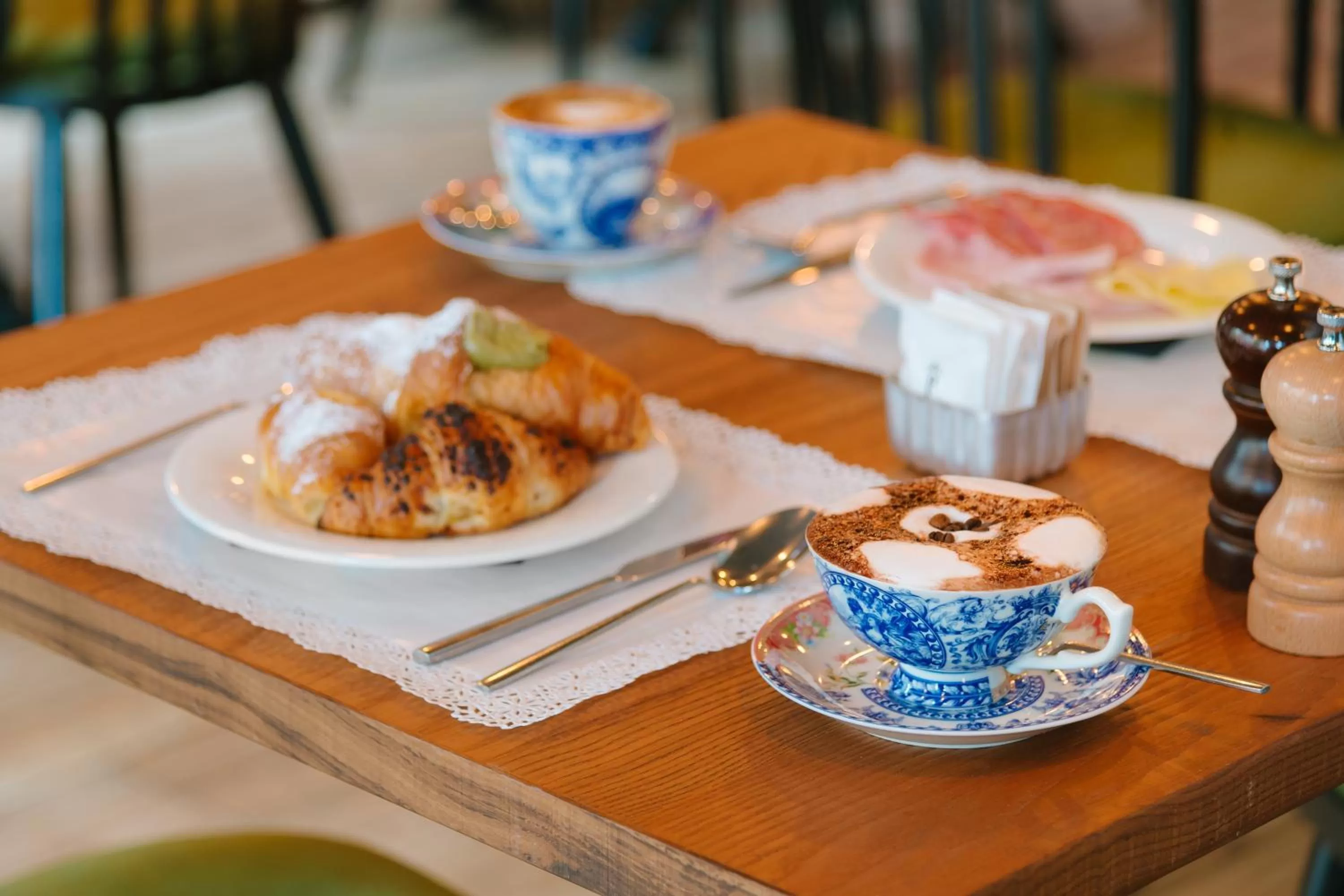 Lounge or bar in Windsor Hotel Milano