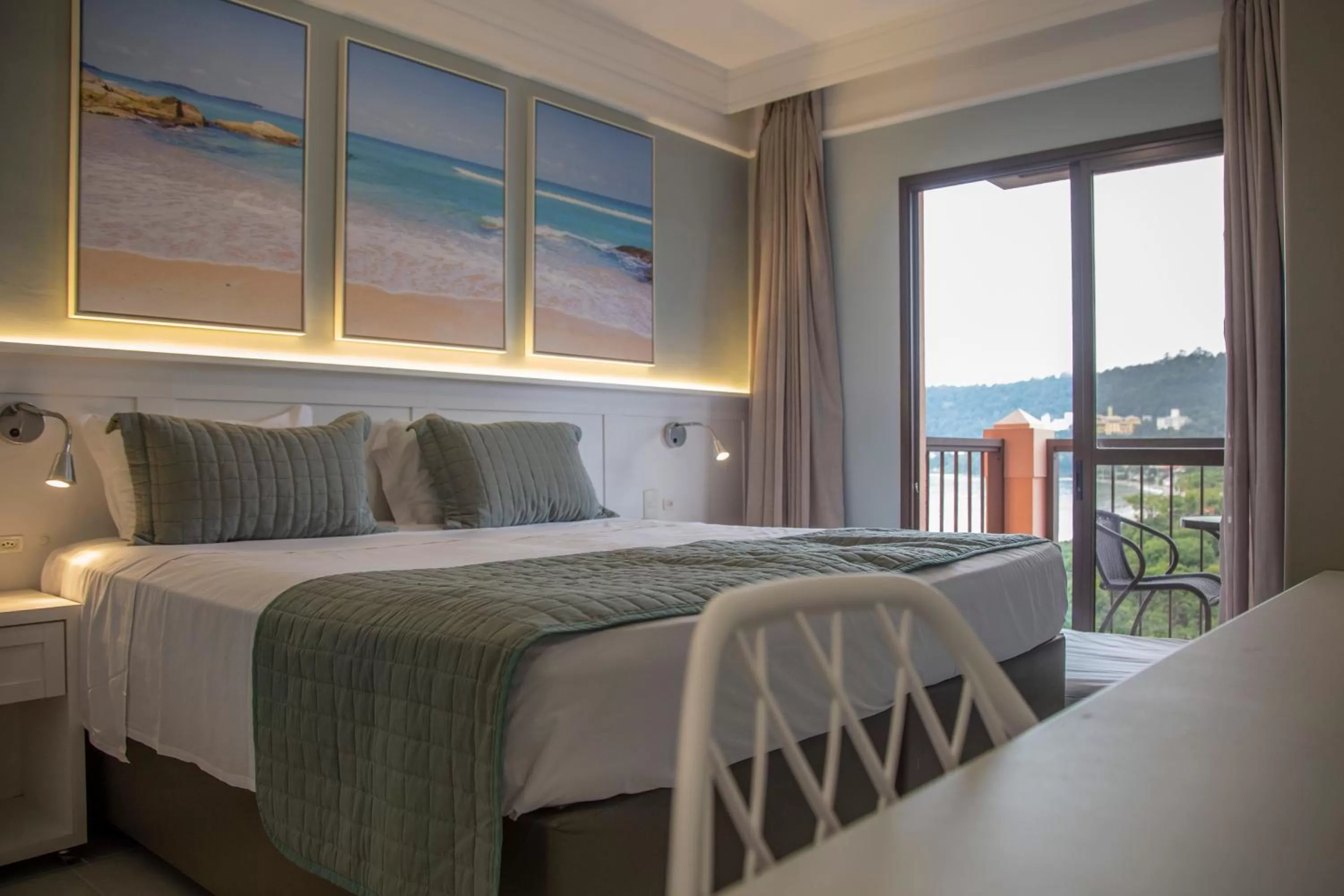 Bed in Jurerê Beach Village - Studio Vista Mar