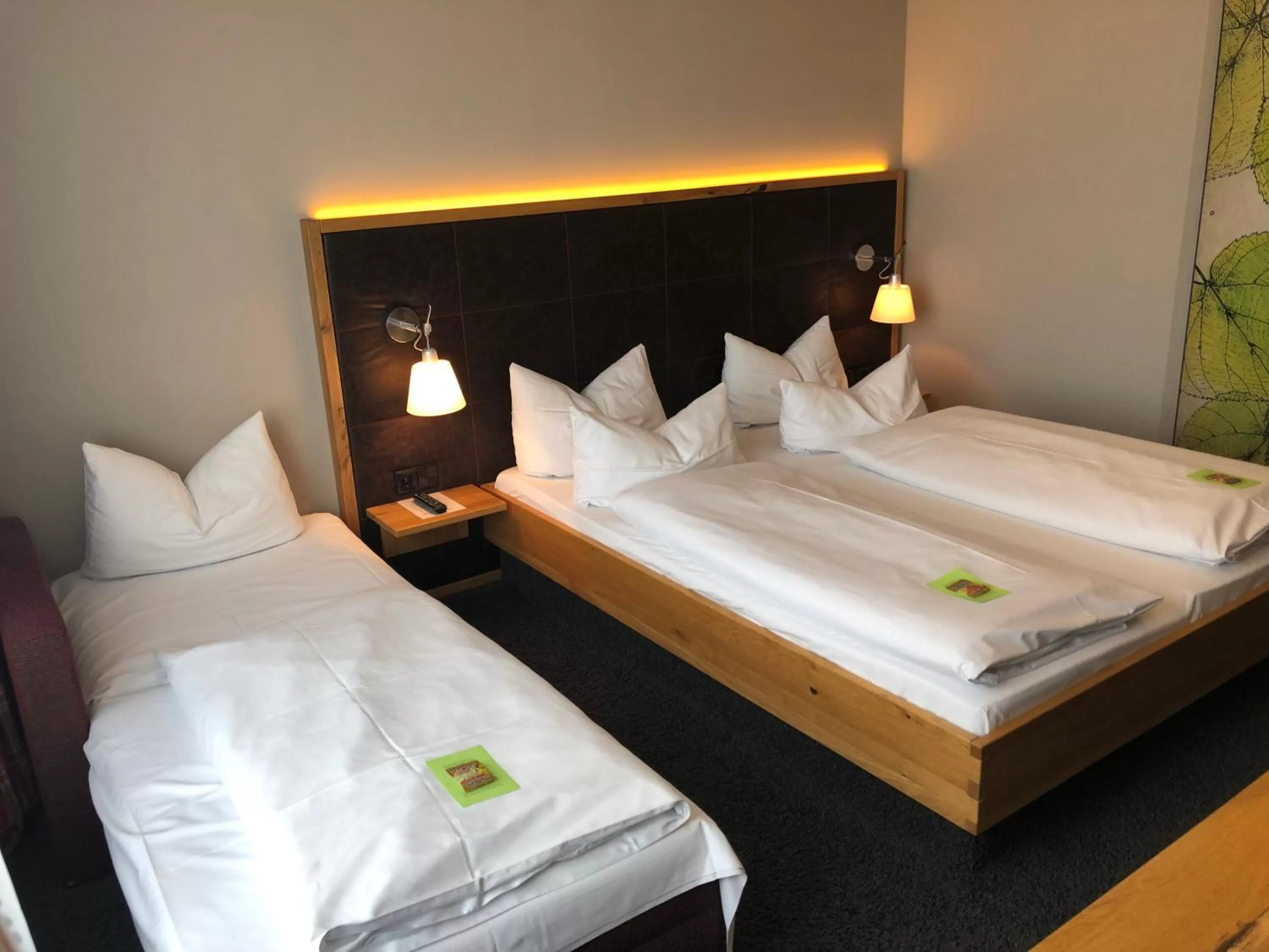 Bed in Hotel Linde