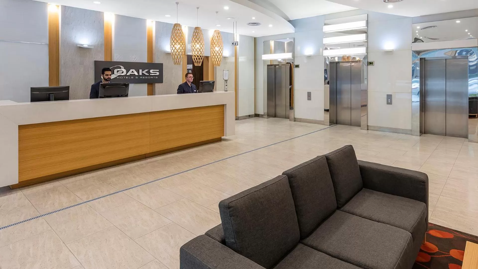 Lobby or reception in Oaks Adelaide Embassy Suites