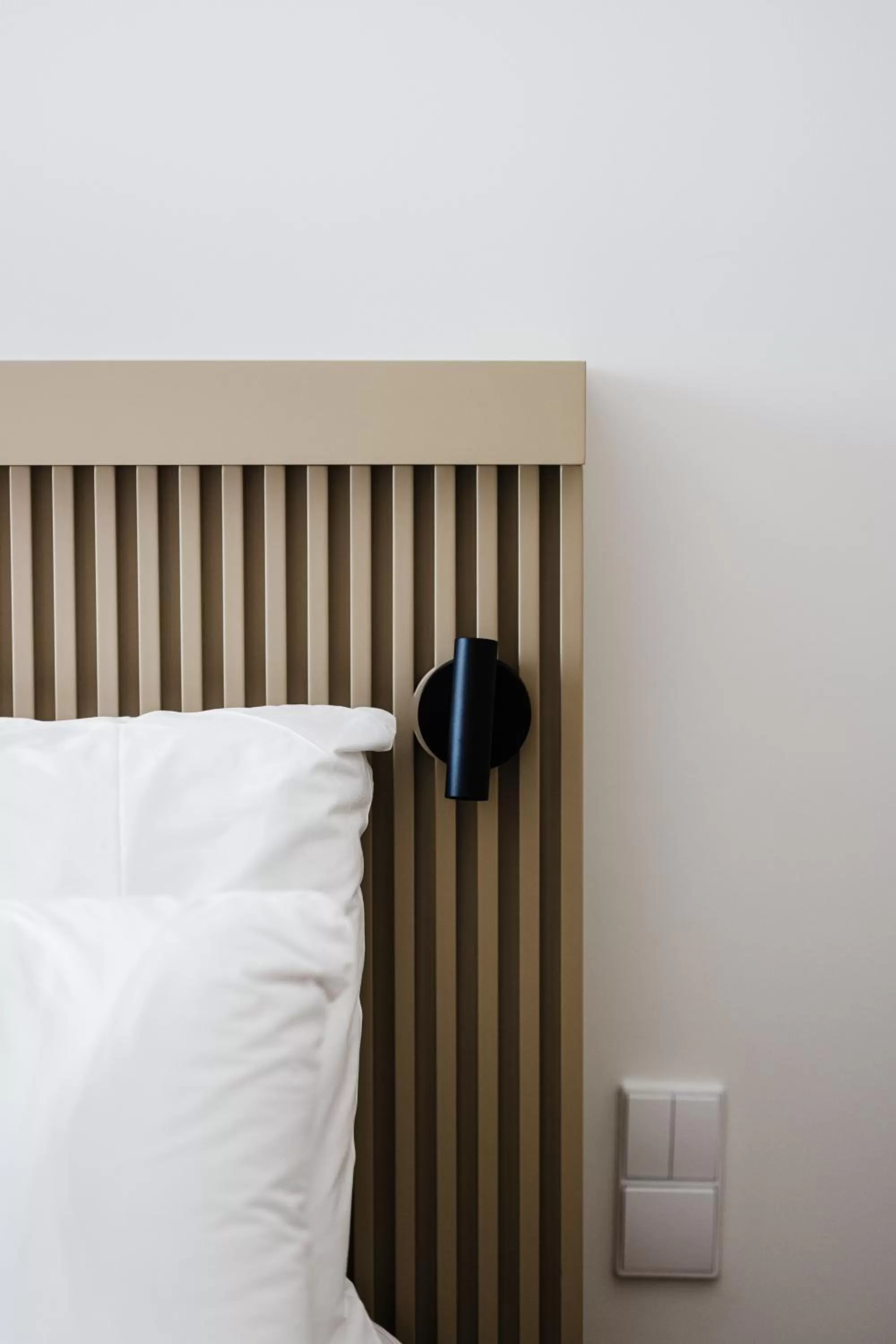 Decorative detail, Bed in Memmo Baleeira - Design Hotels