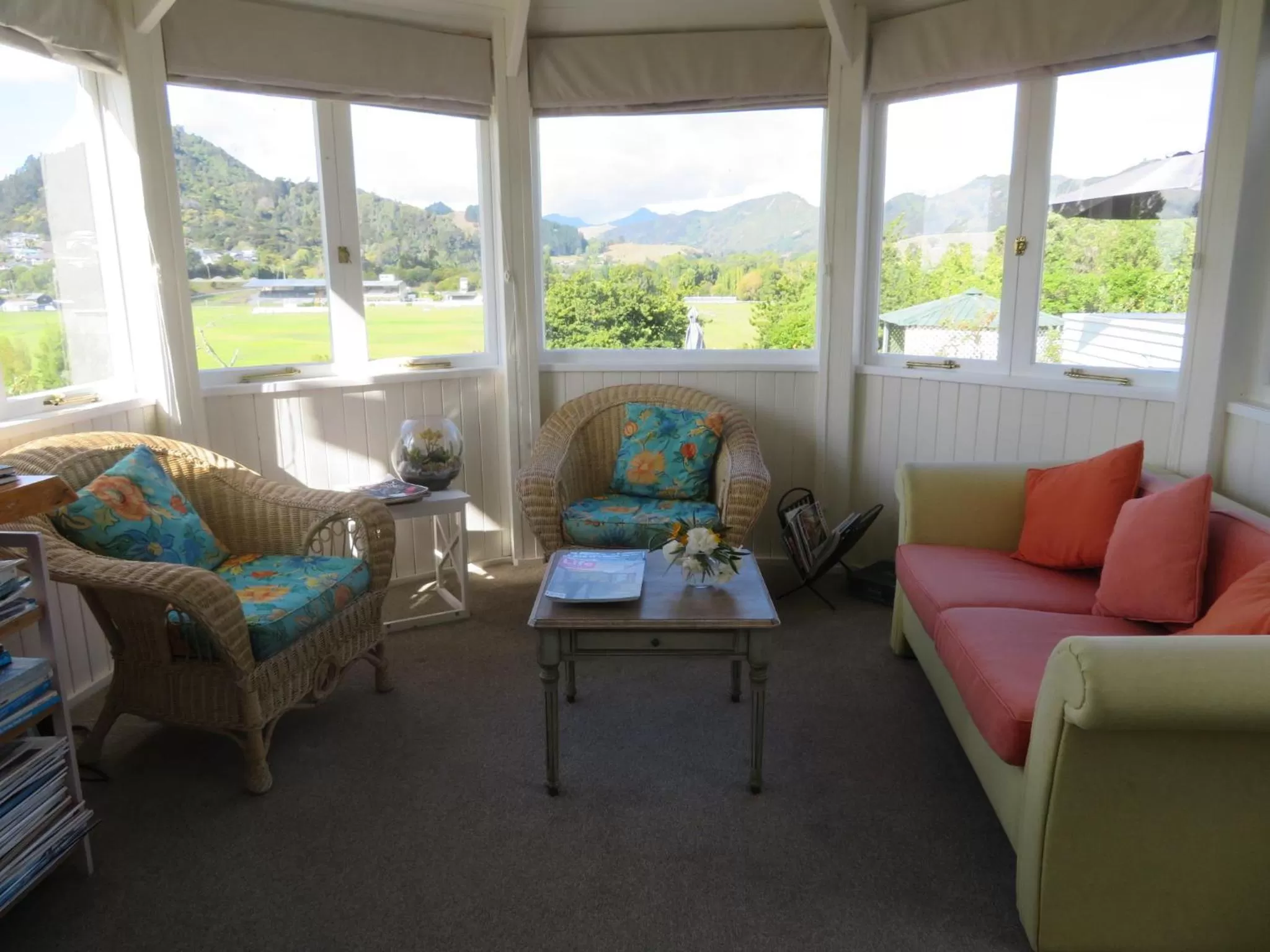 Lounge or bar, Seating Area in Cotswold Cottage Bed and Breakfast