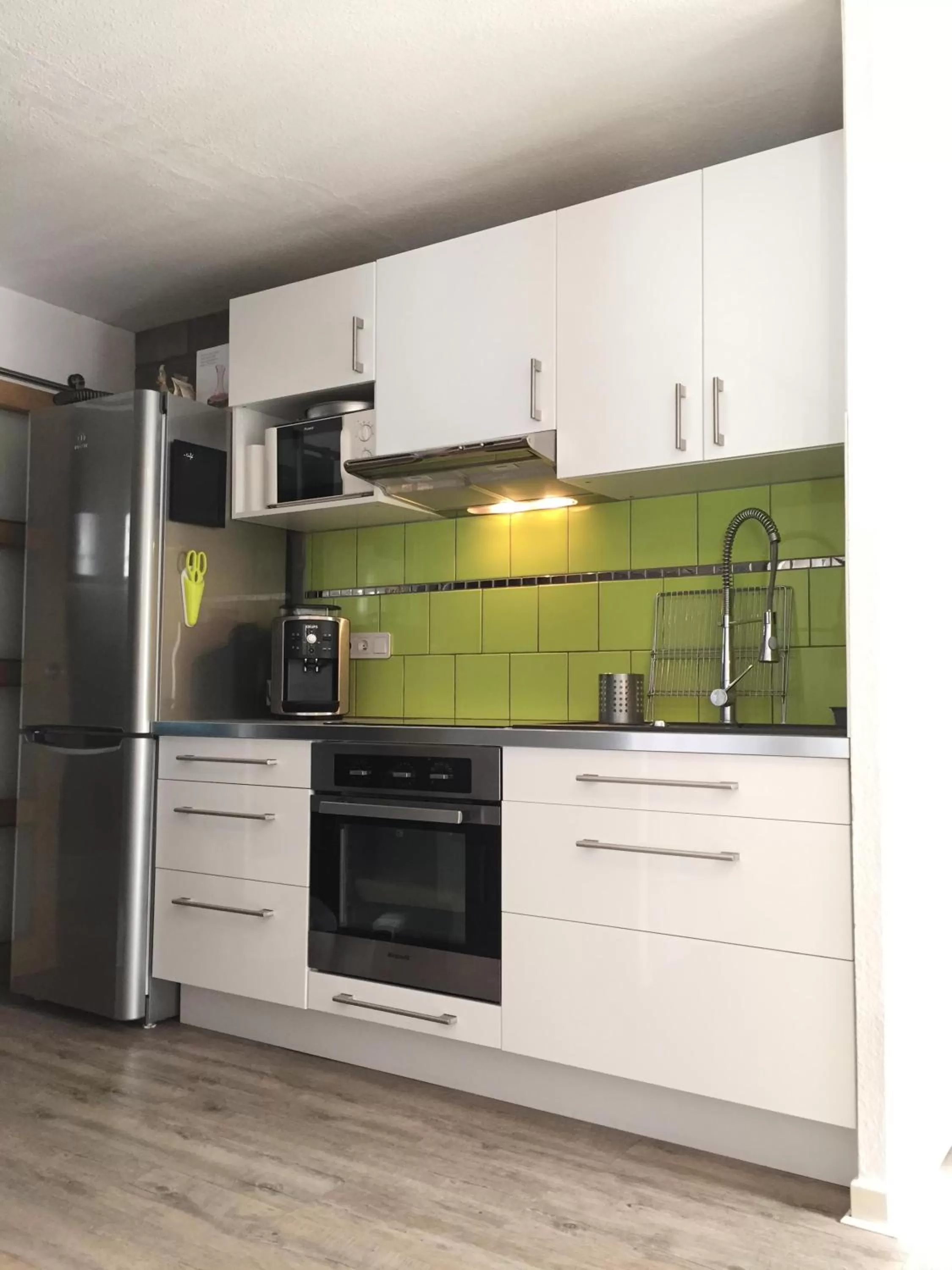 Kitchen or kitchenette, Kitchen/Kitchenette in 1 Chambre, 1 P'tit dèj', 1 Sourire