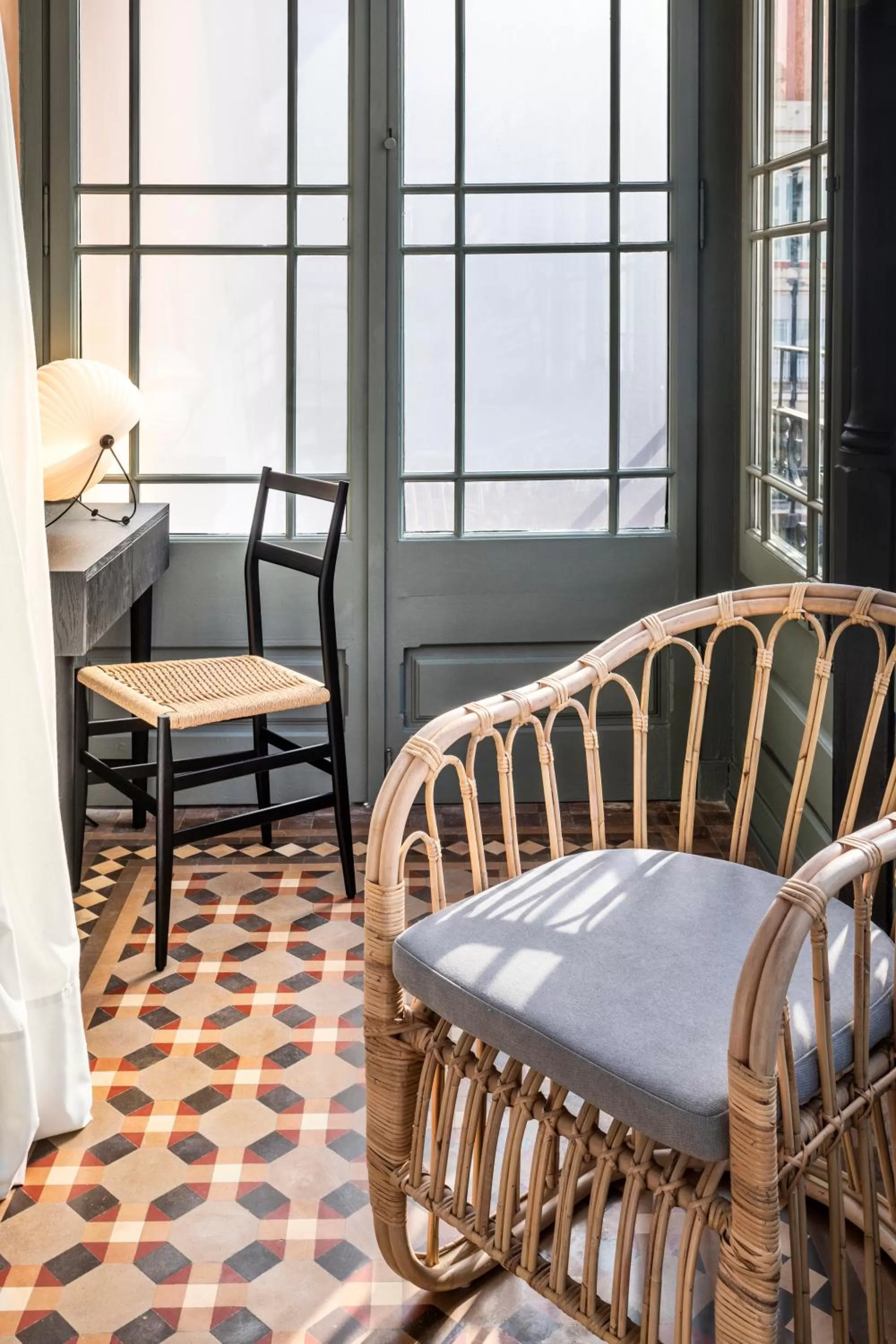 Decorative detail in One Shot Aragó