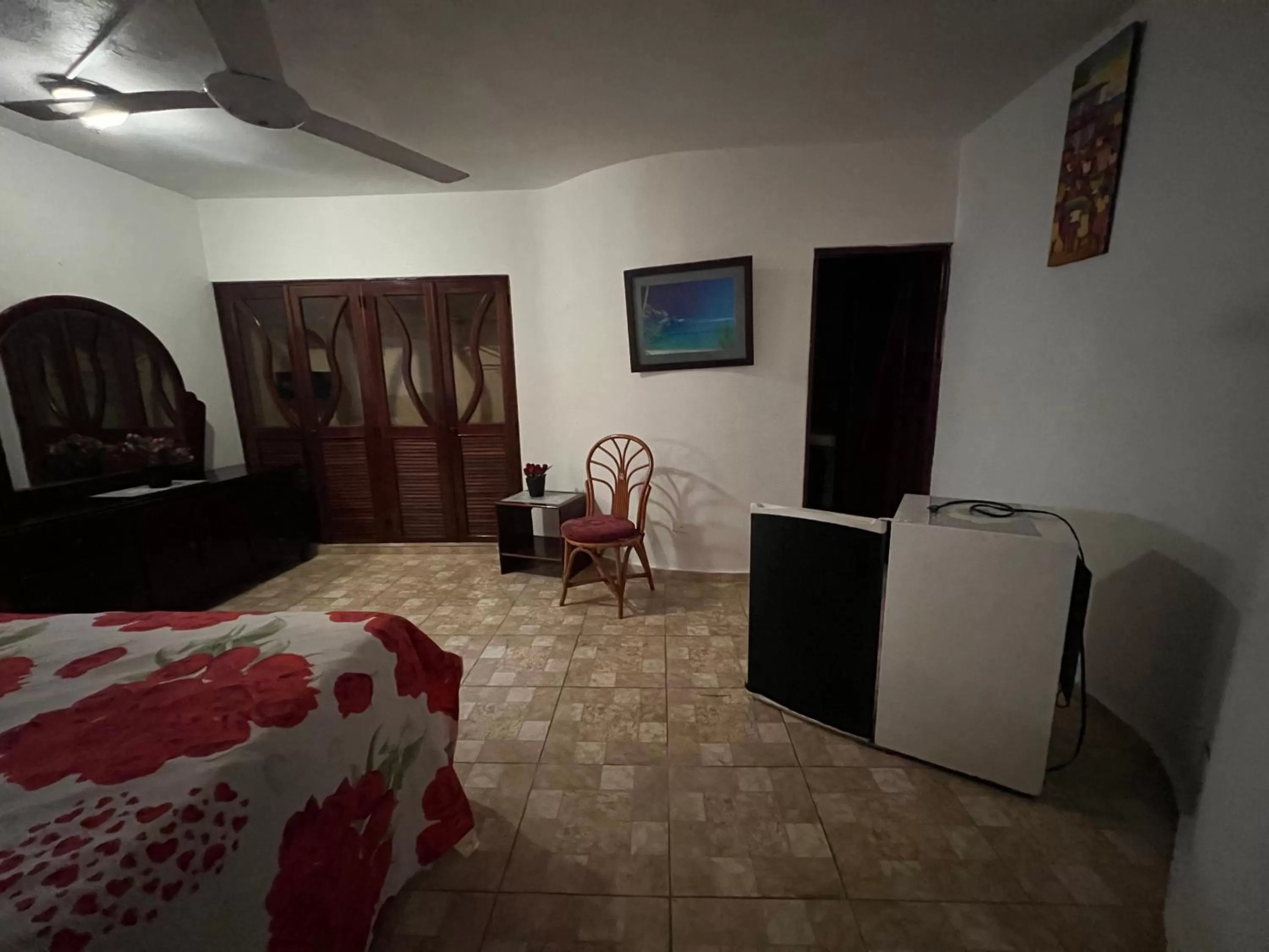 Photo of the whole room, Bed in Villa Antonia 16