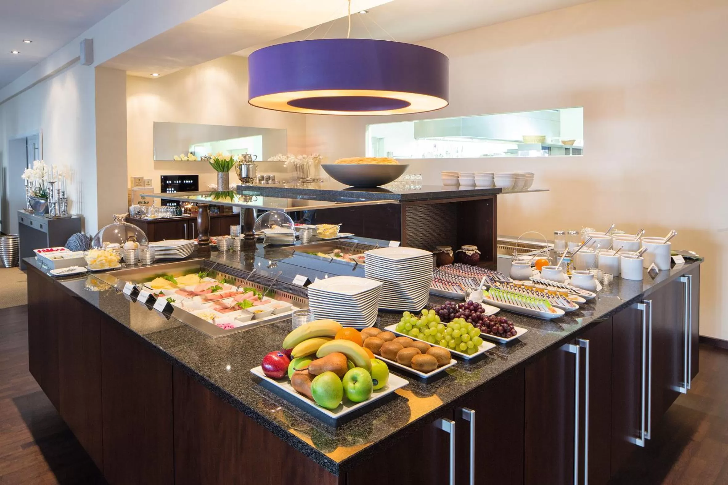 Breakfast in Hotel am Schlosspark garni