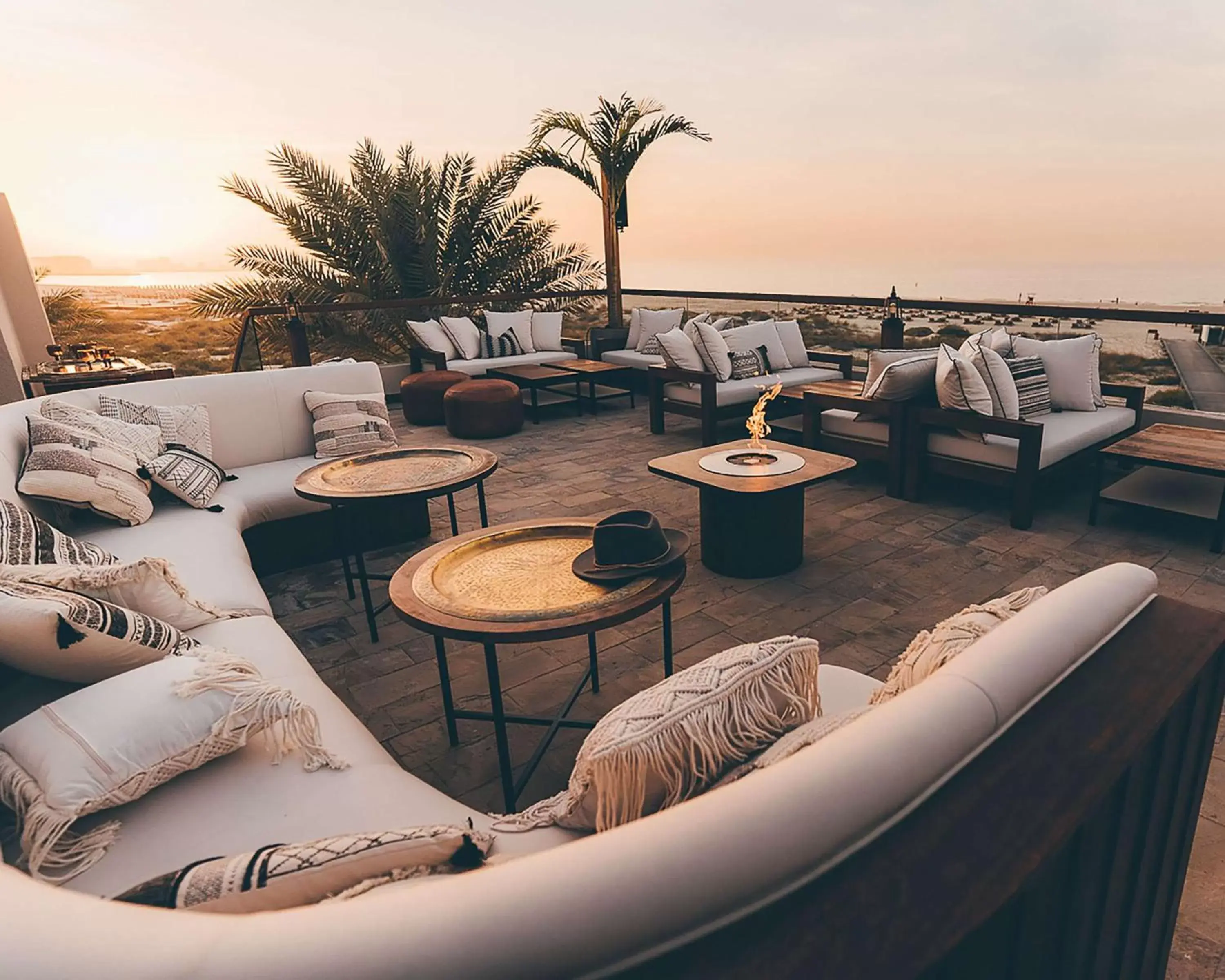 Lounge or bar in Park Hyatt Abu Dhabi Hotel and Villas