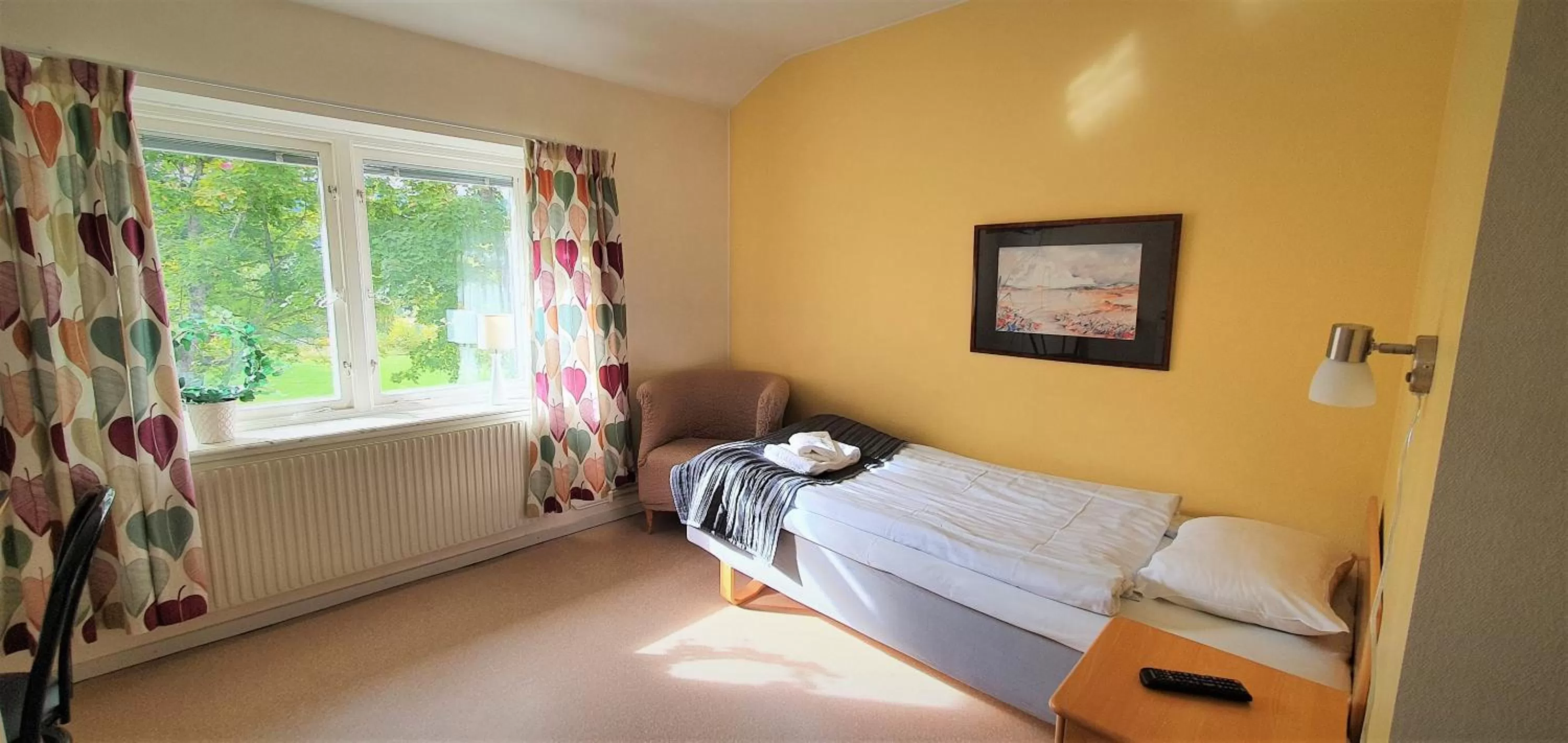 Bed in Nipanhotellet