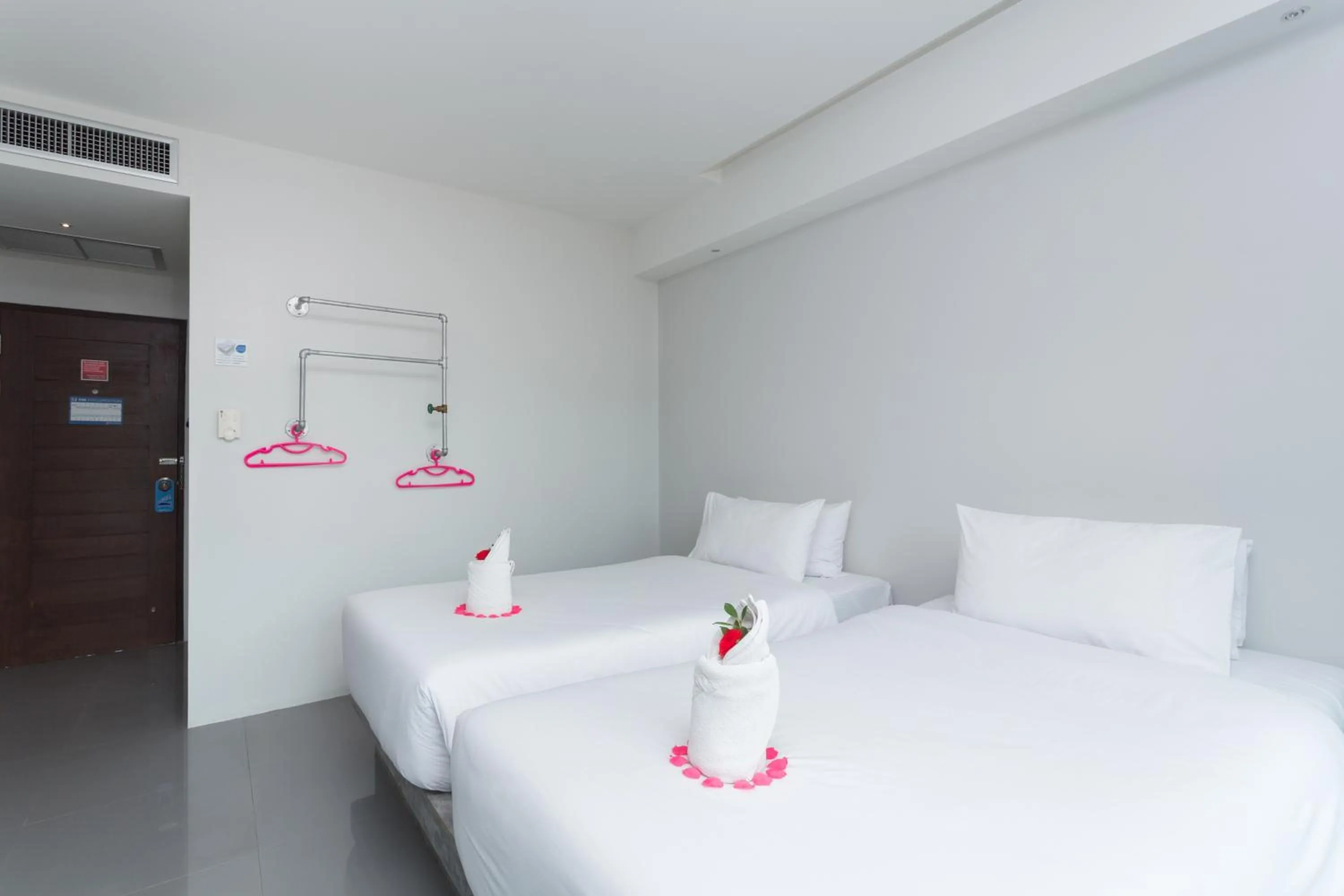 Photo of the whole room, Bed in Riverside Hotel