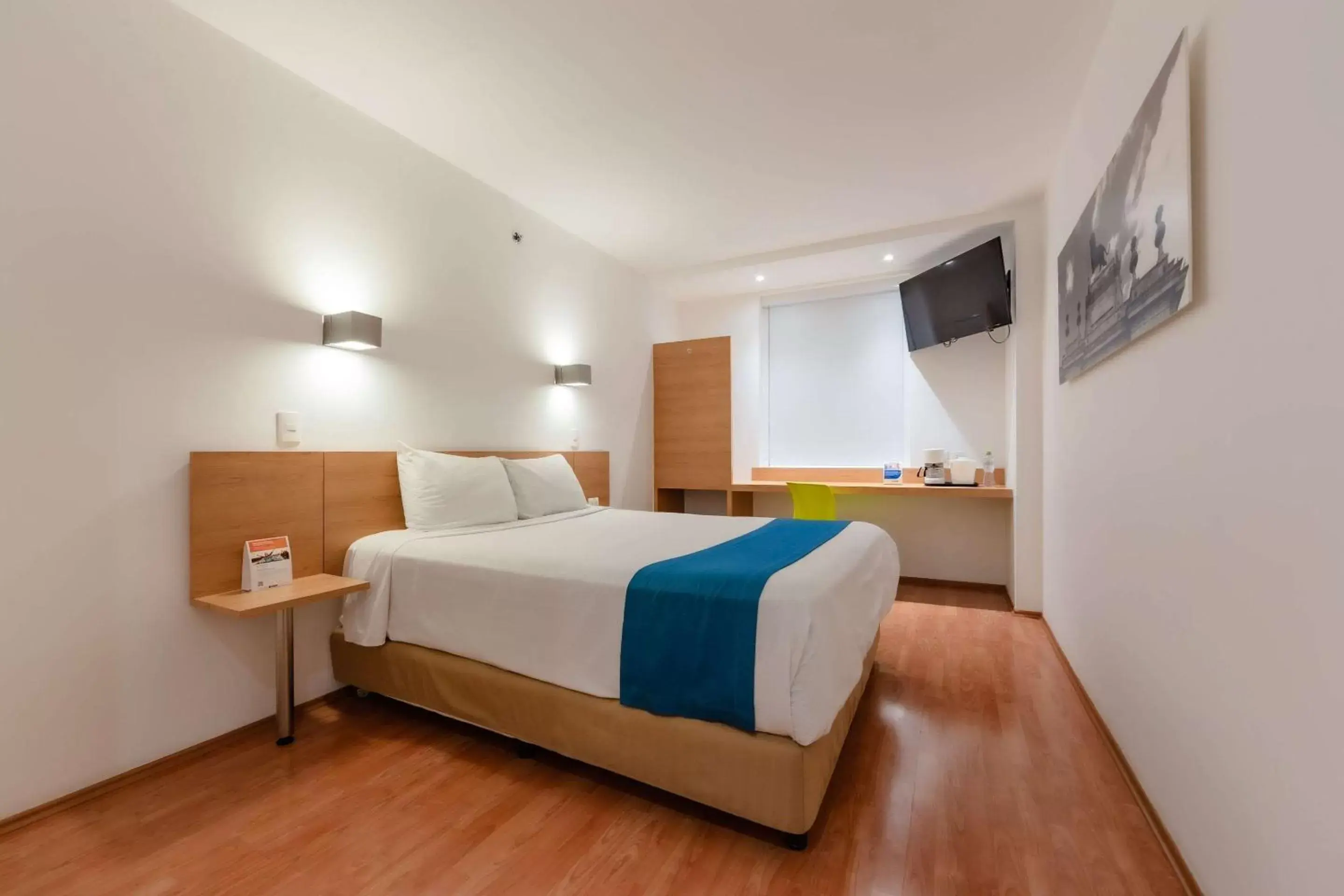 Bedroom, Bed in Sleep Inn Leon Antares Bedroom, Bed in Sleep Inn Leon Antares