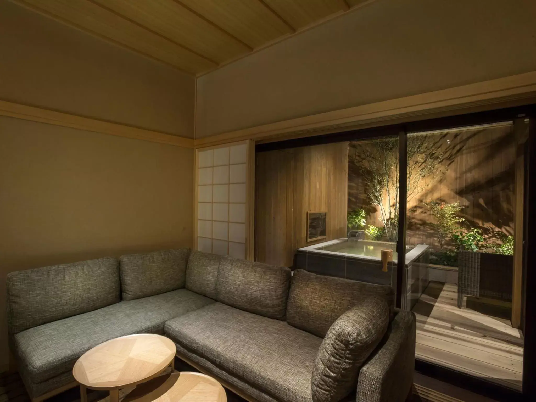 Photo of the whole room in Saka Hotel Kyoto