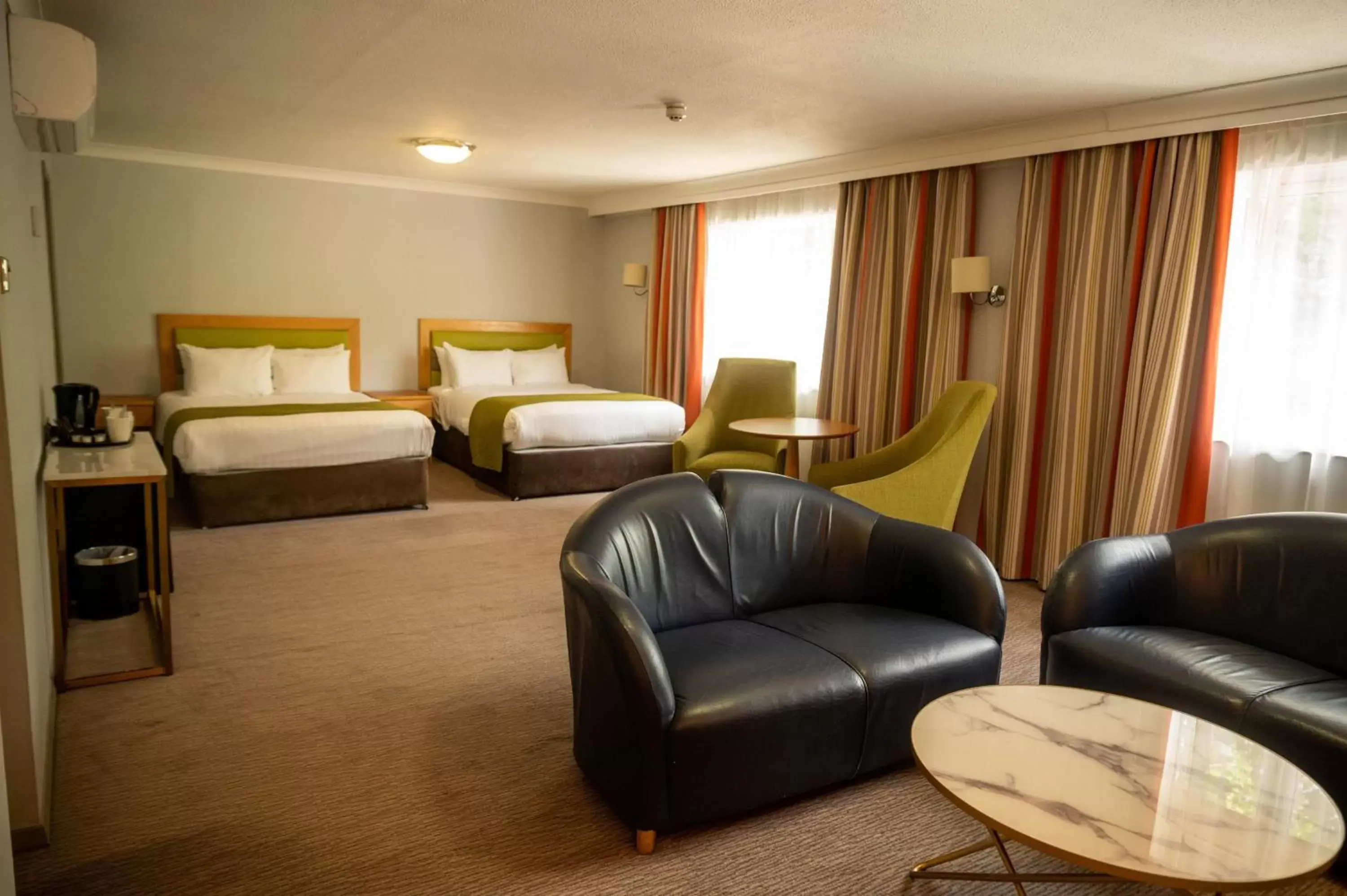 Photo of the whole room in Holiday Inn A55 Chester West, an IHG Hotel
