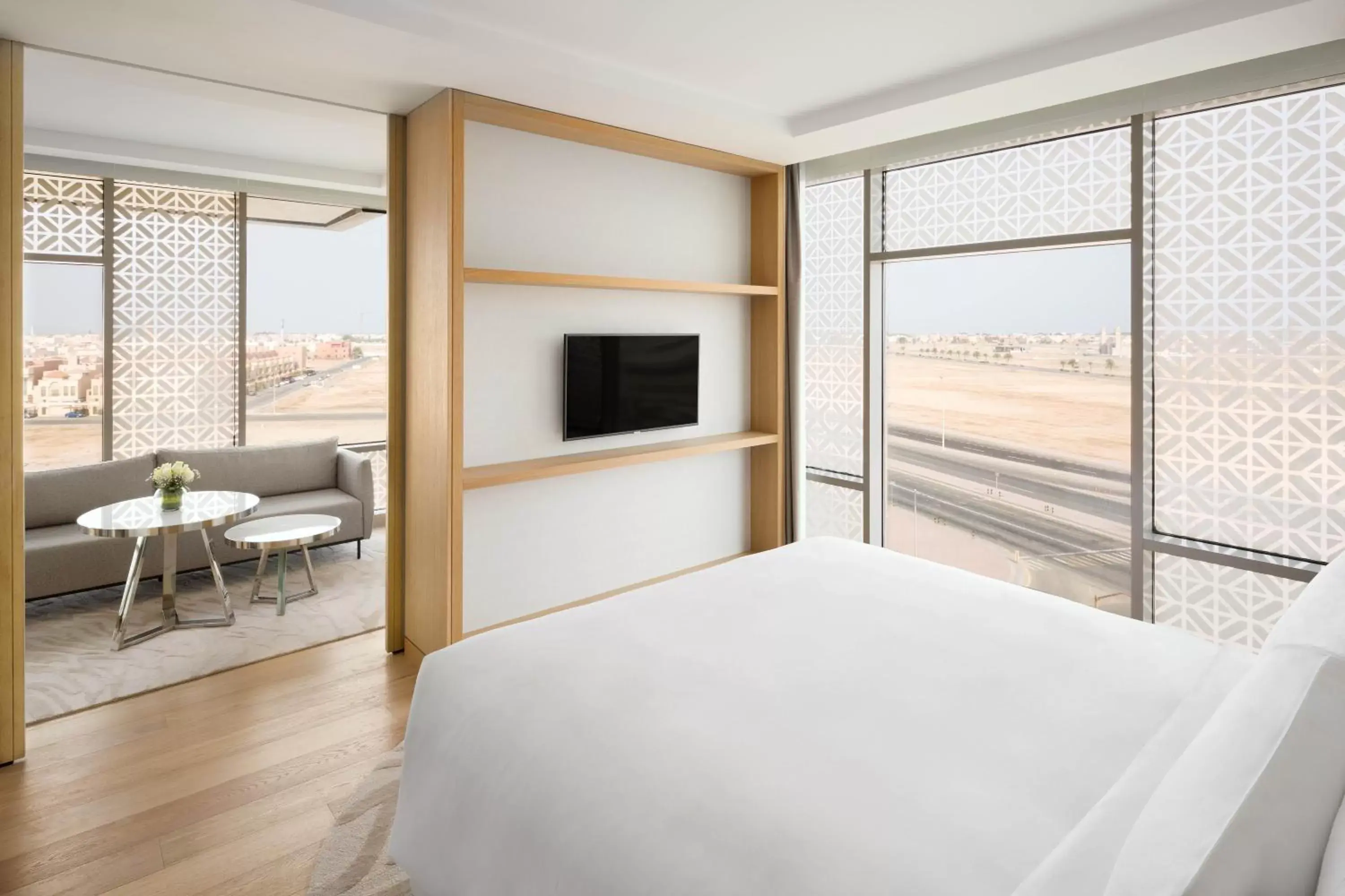 Bed in Crowne Plaza - Jeddah Al Salam, an IHG Hotel