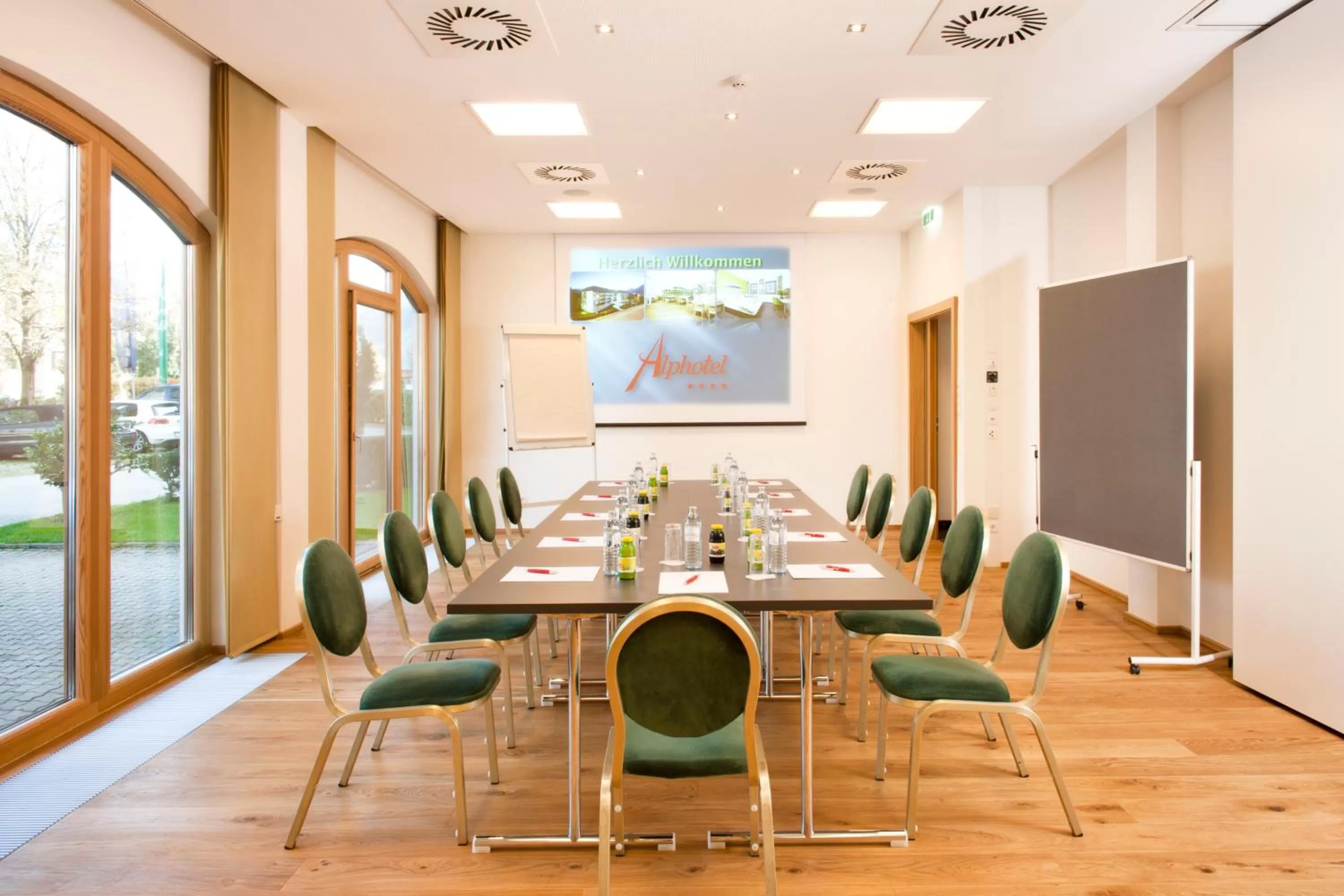 Business facilities in Alphotel Innsbruck