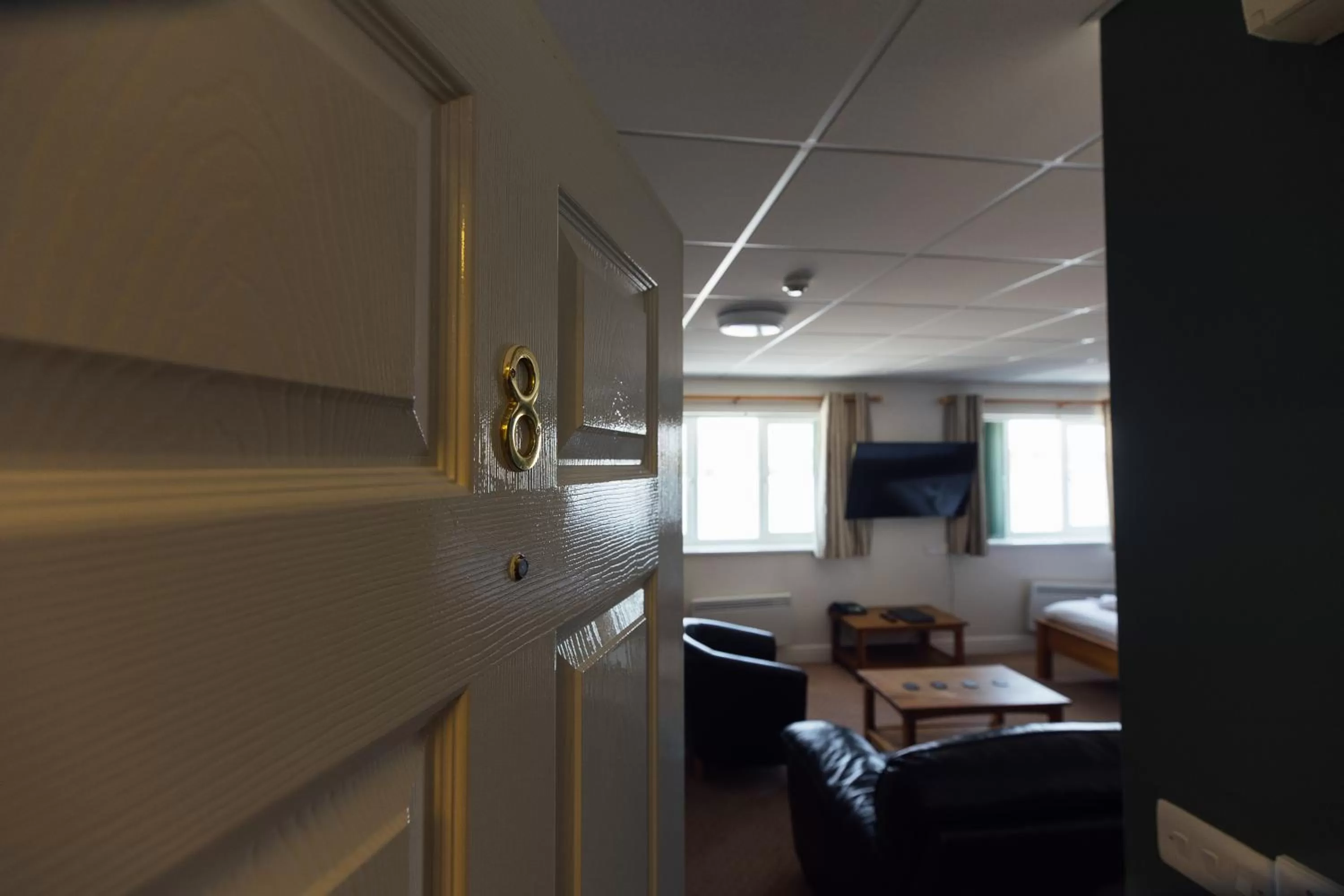 Bedroom in The Imperial Dragon Hotel