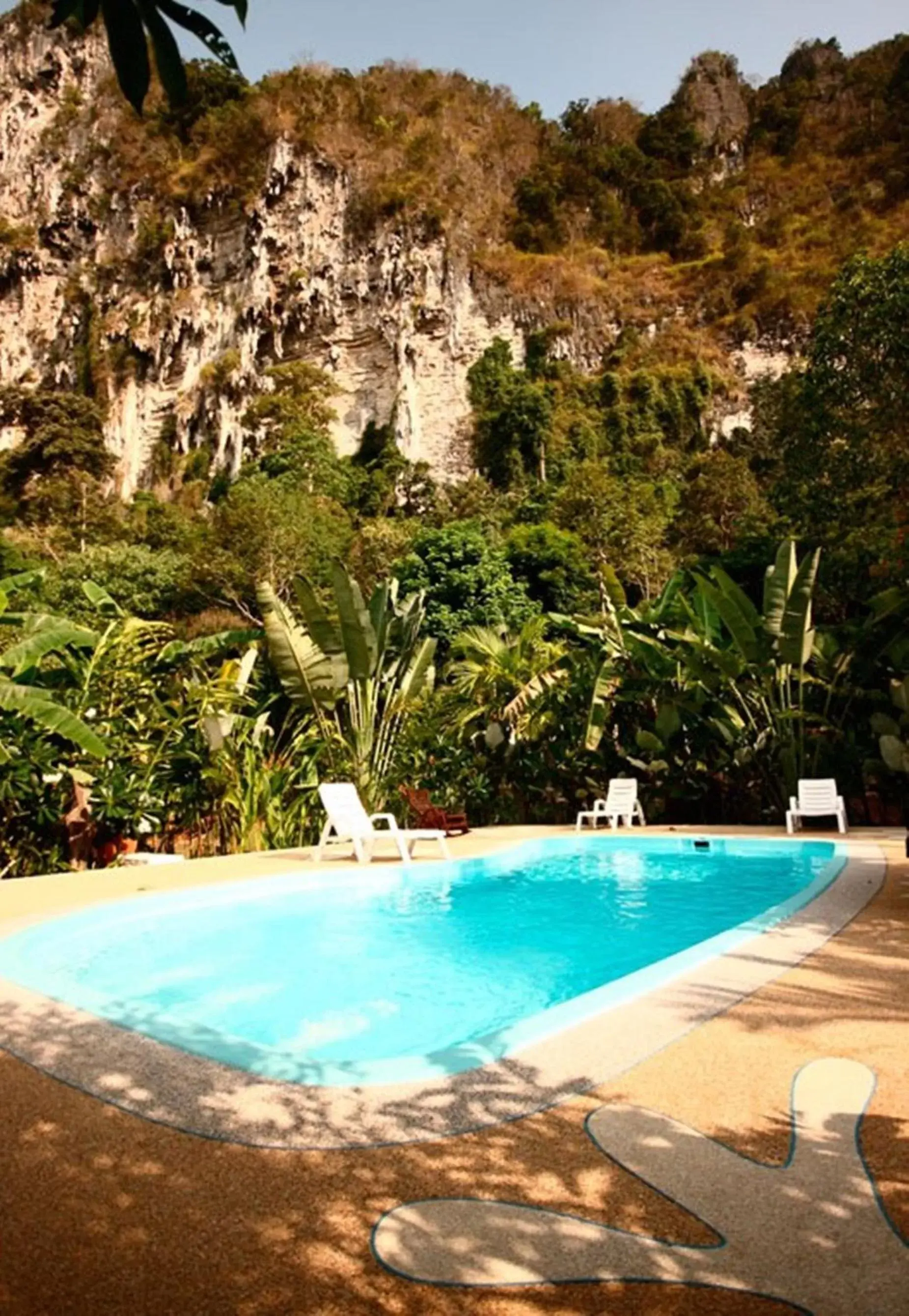 Swimming Pool in Vipa Tropical Resort