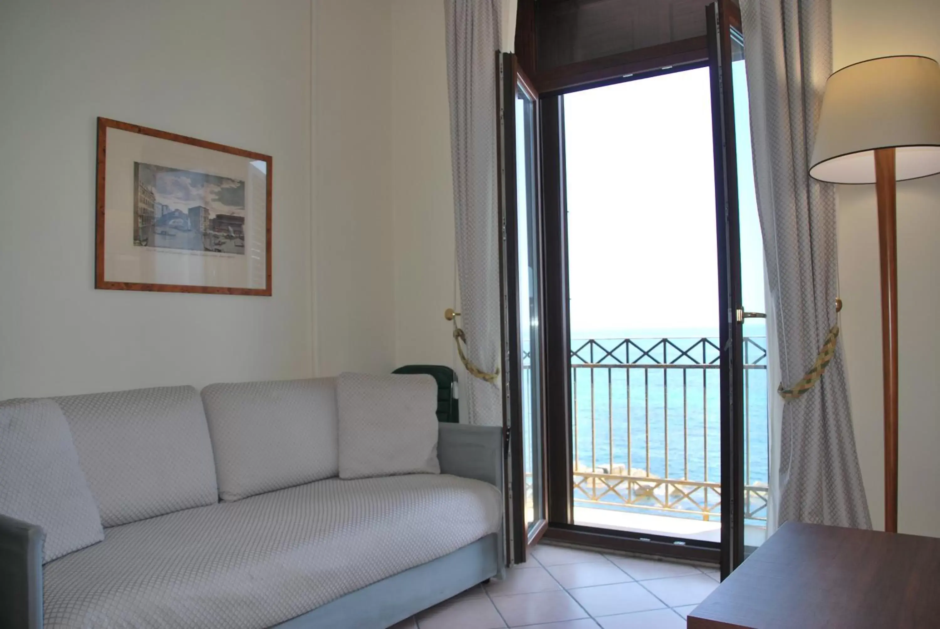 Seating Area in Domus Mariae Albergo