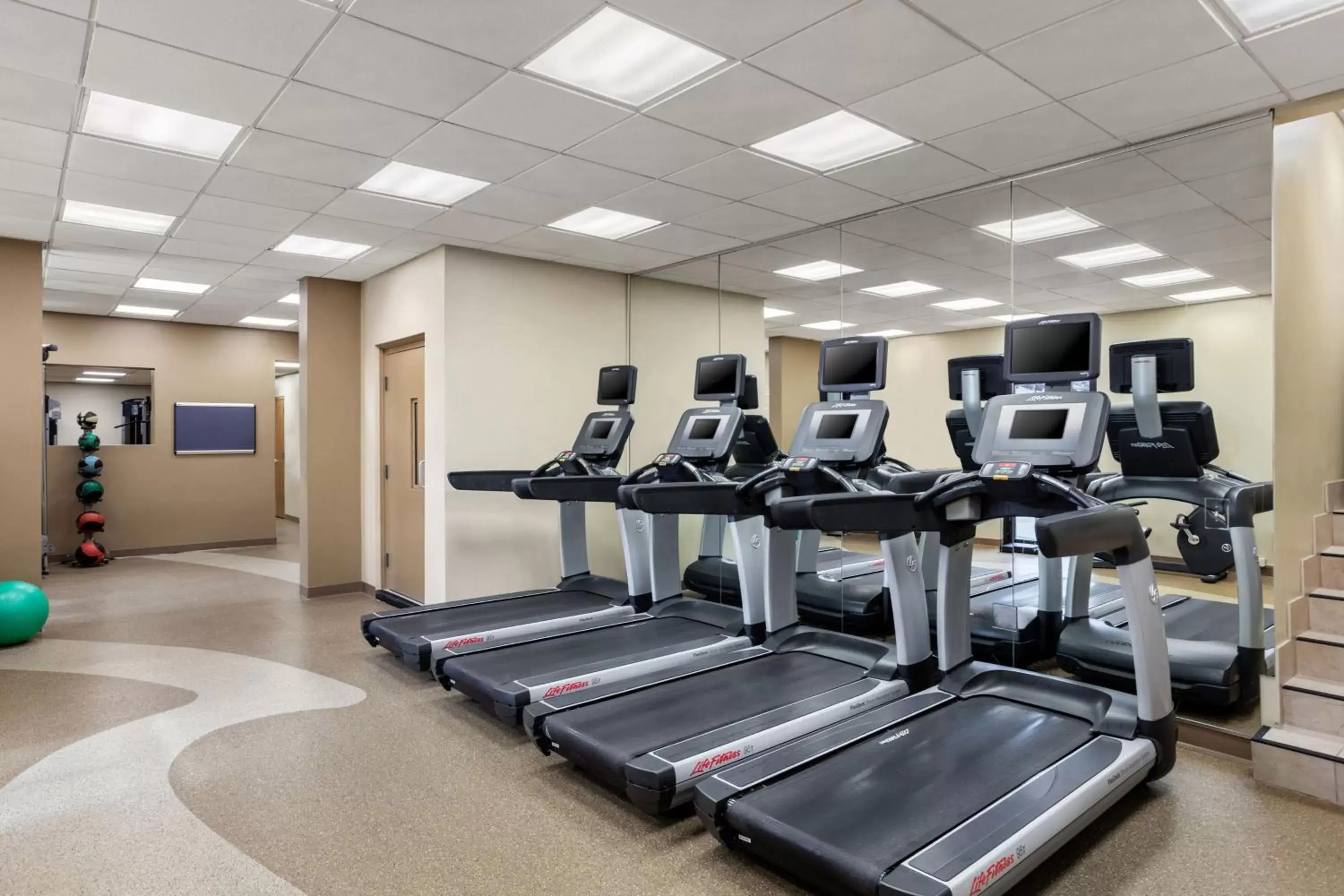 Fitness centre/facilities, Fitness Center/Facilities in Lincolnshire Marriott Resort