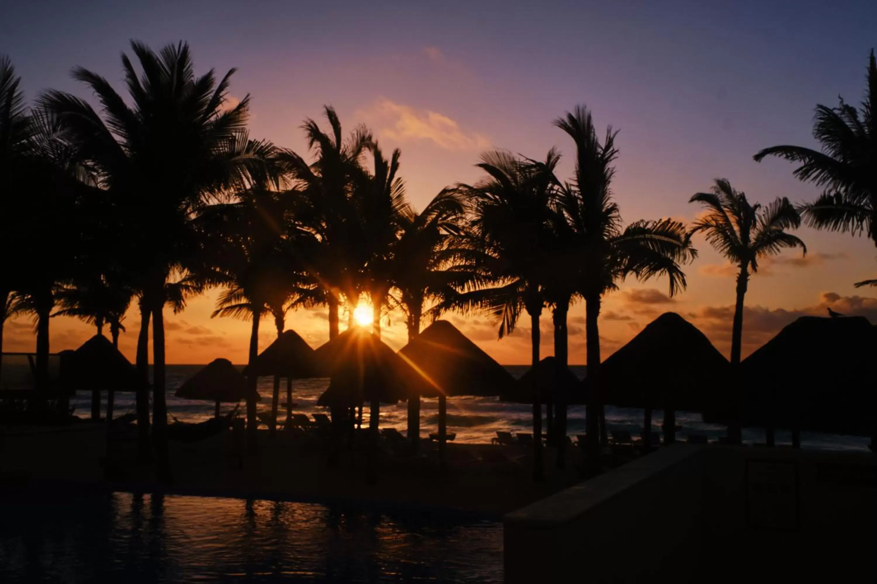 Beach, Sunrise/Sunset in Hotel NYX Cancun