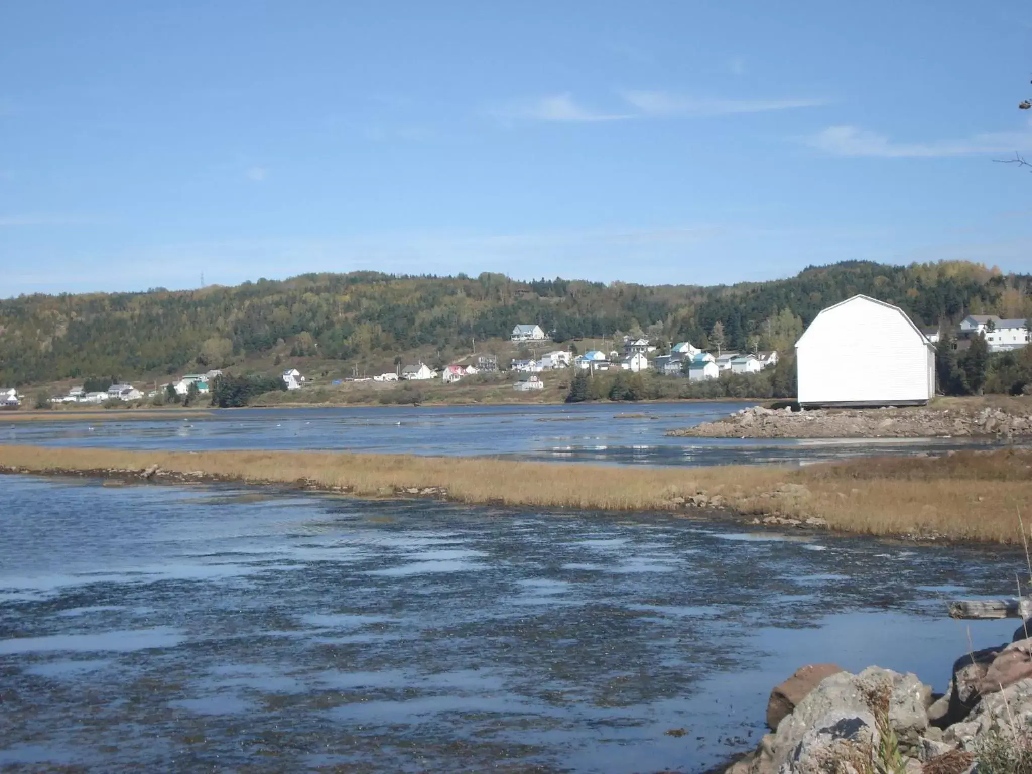 Spring in Motel de l'anse