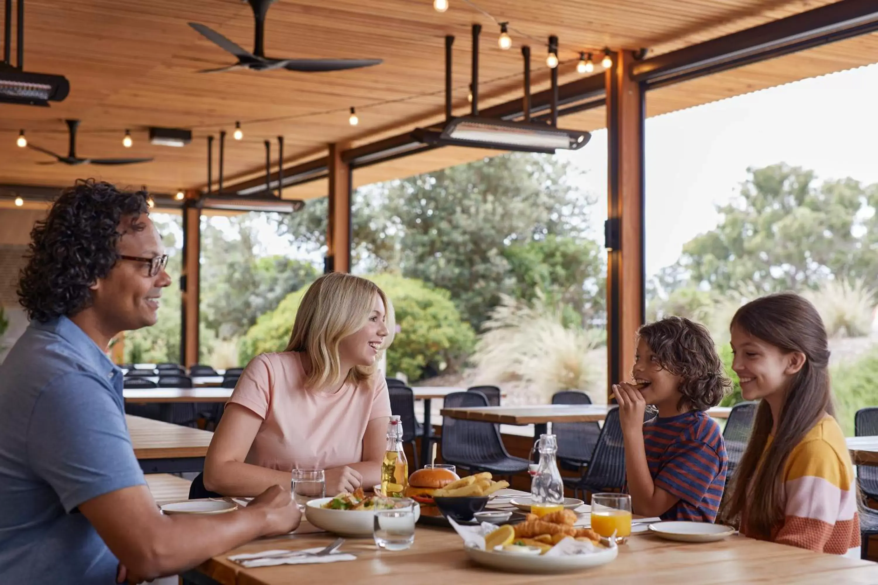 Restaurant/Places to Eat in RACV Goldfields Resort