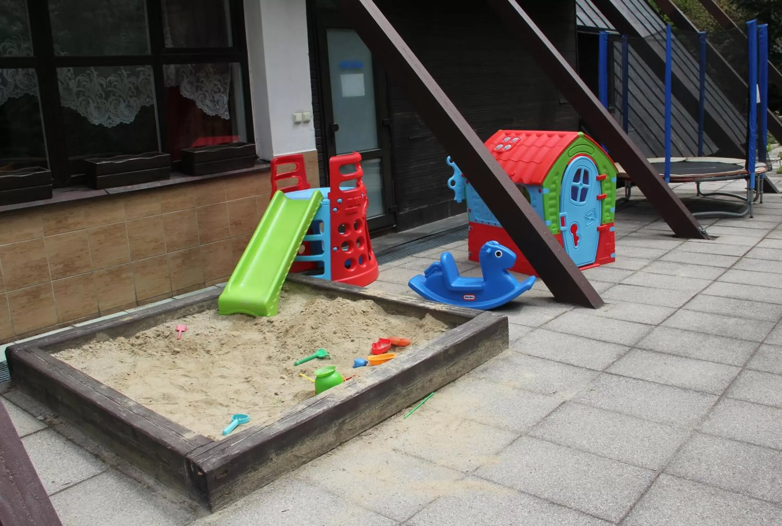 Restaurant/places to eat, Children's Play Area in Wellness hotel Harrachovka