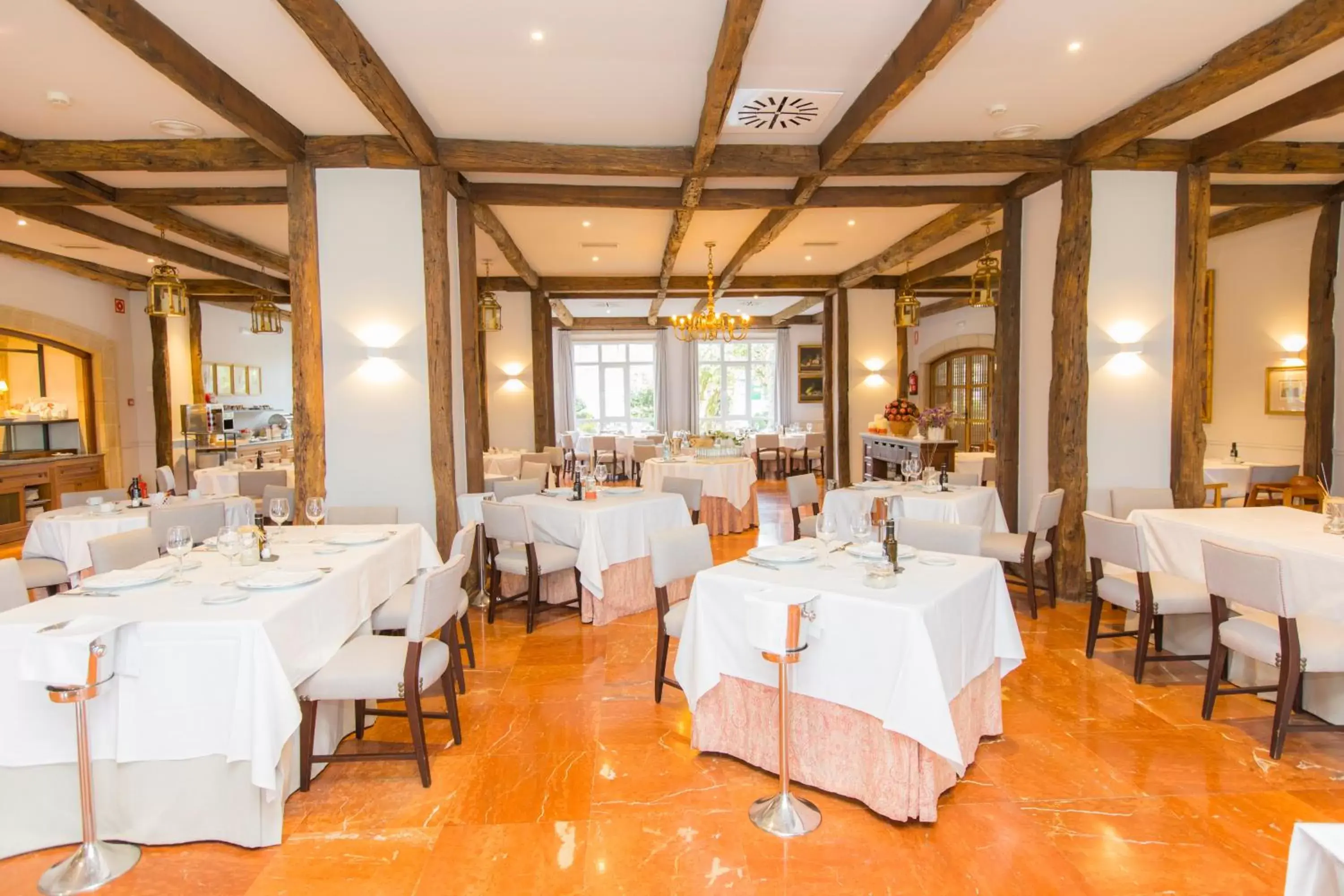 Restaurant/places to eat in Parador de Ribadeo Restaurant/places to eat in Parador de Ribadeo
