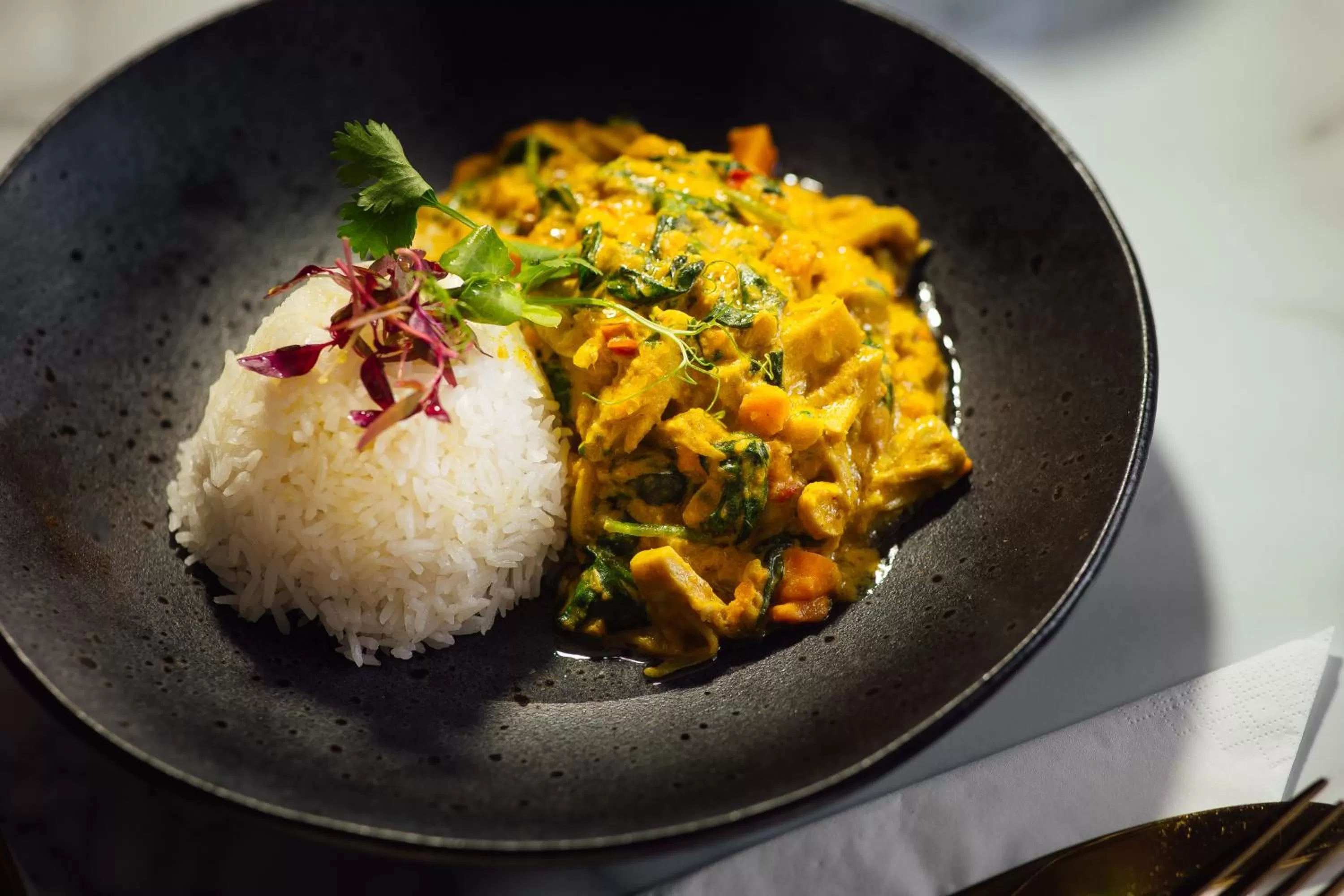 Food in The Imperial Dragon Hotel