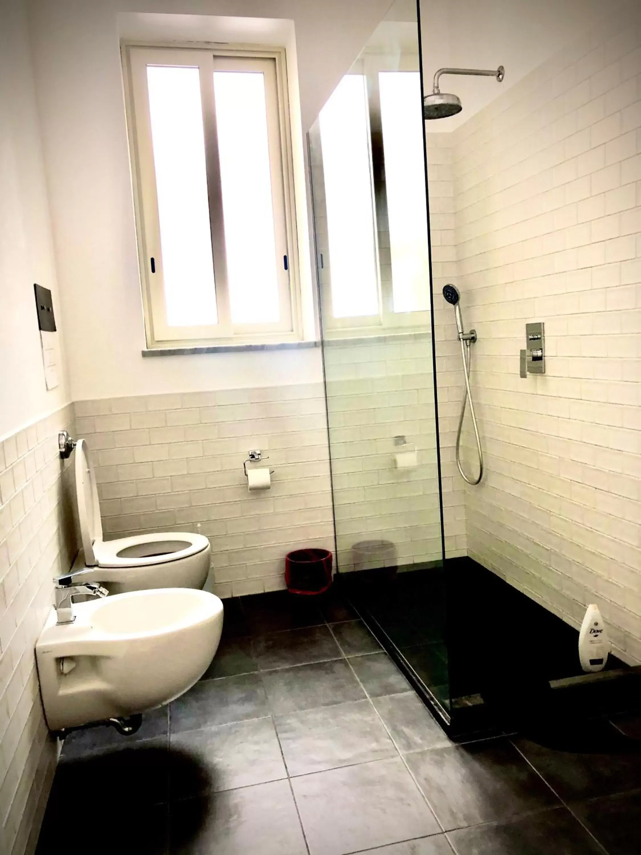 Shower, Bathroom in Il Genoardo Della Zisa