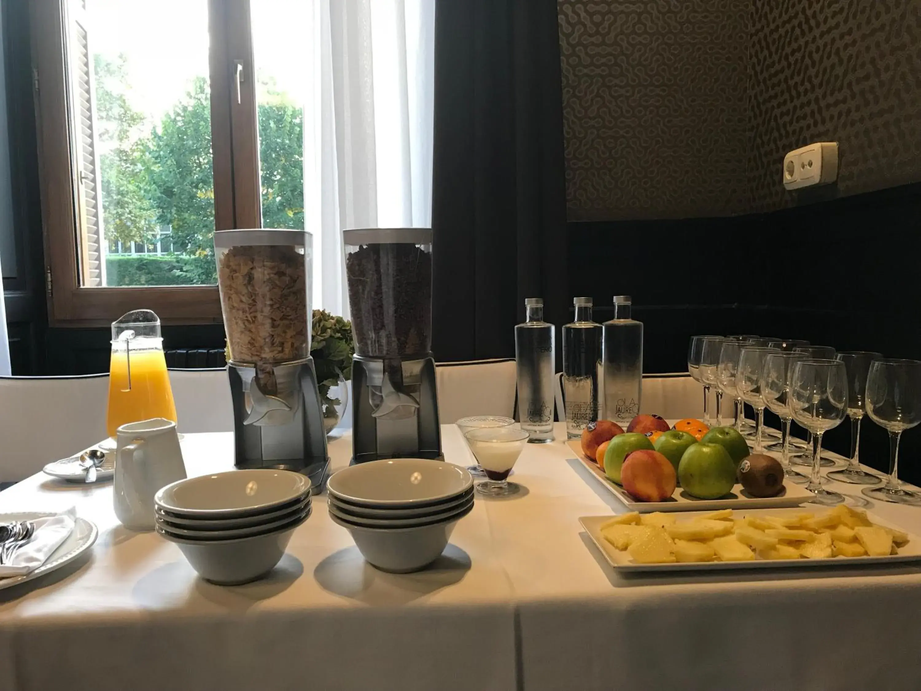 Food and drinks in Hotel Olajauregi