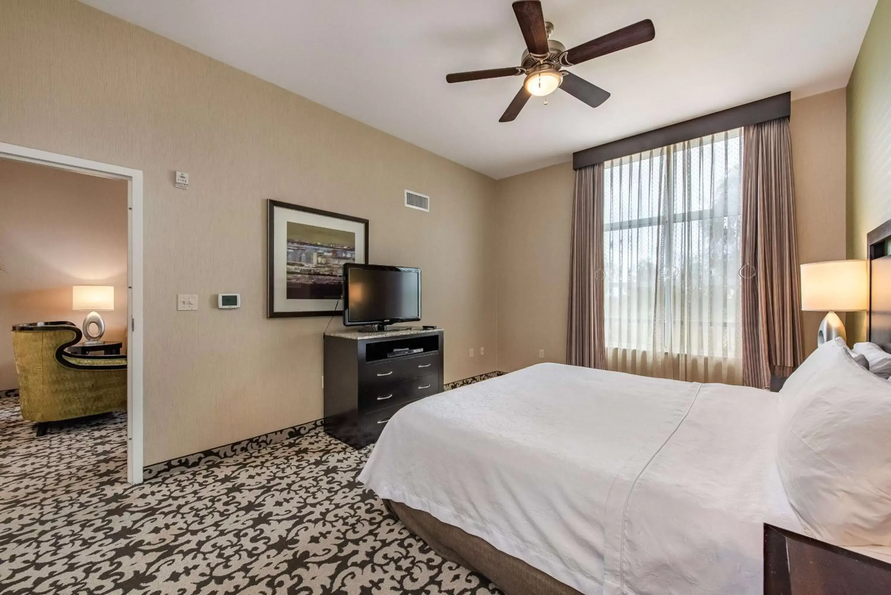 Bed in Homewood Suites by Hilton Oxnard/Camarillo