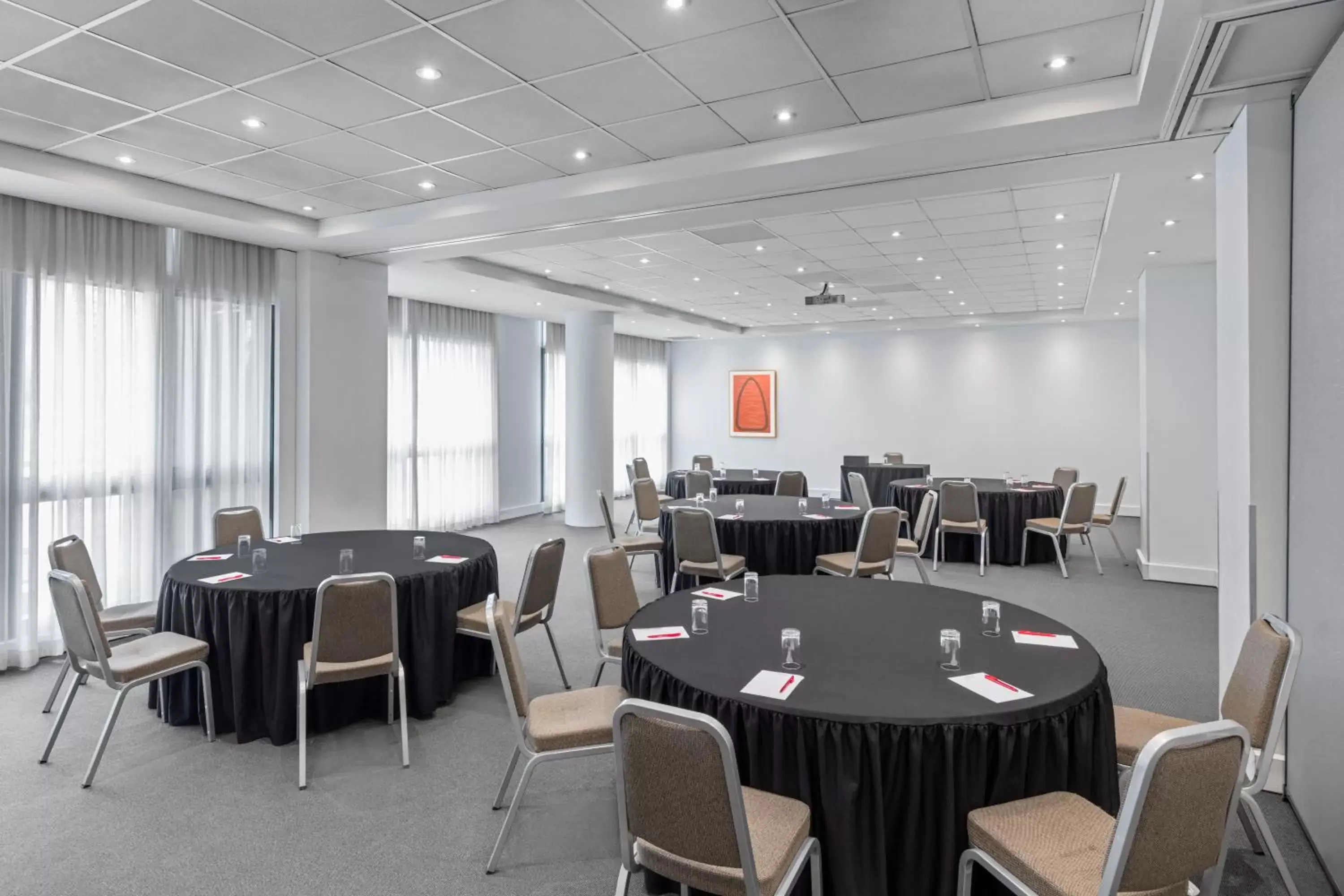 Meeting/conference room in Adina Apartment Hotel Sydney, Darling Harbour