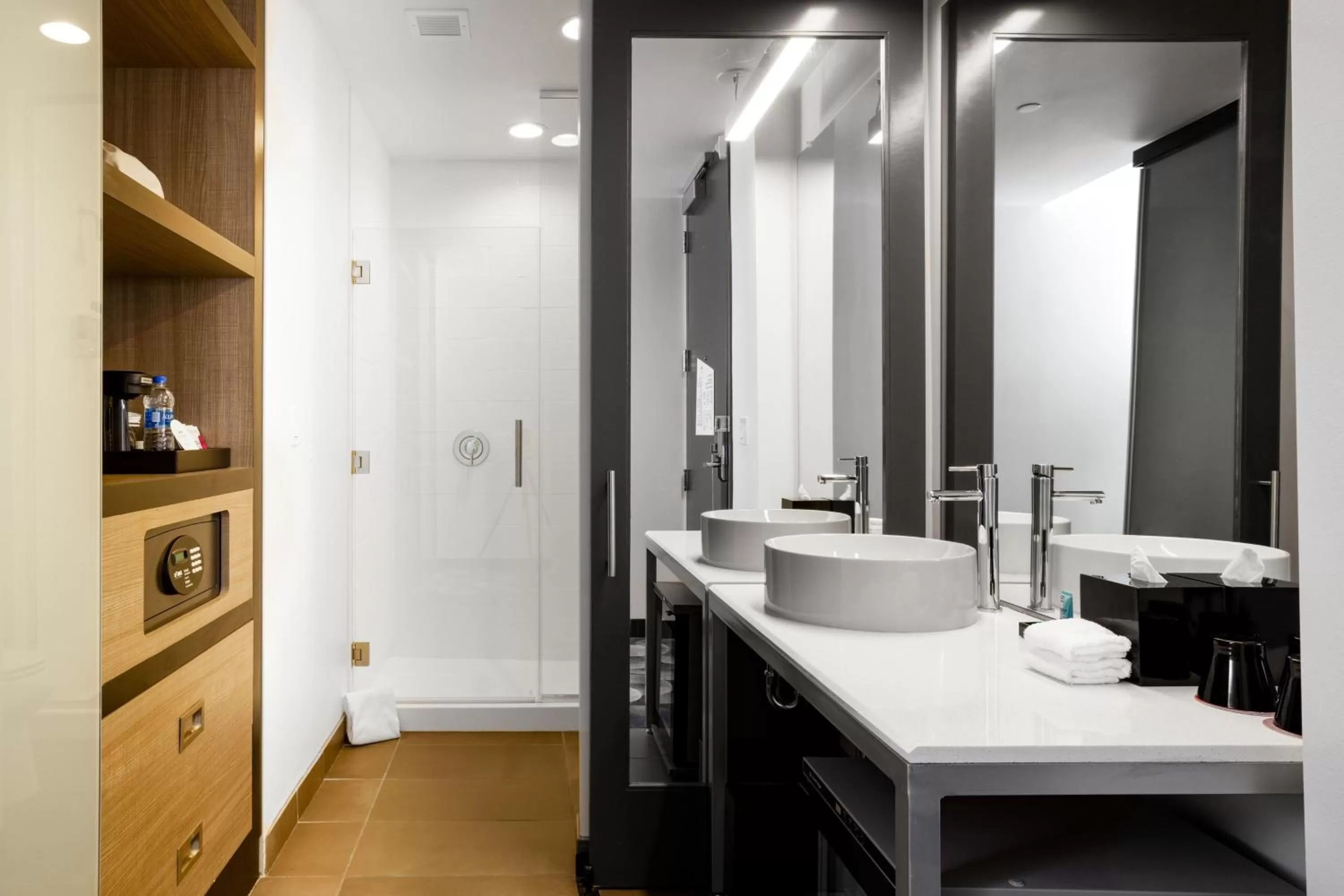 Bathroom in Aloft Austin Airport