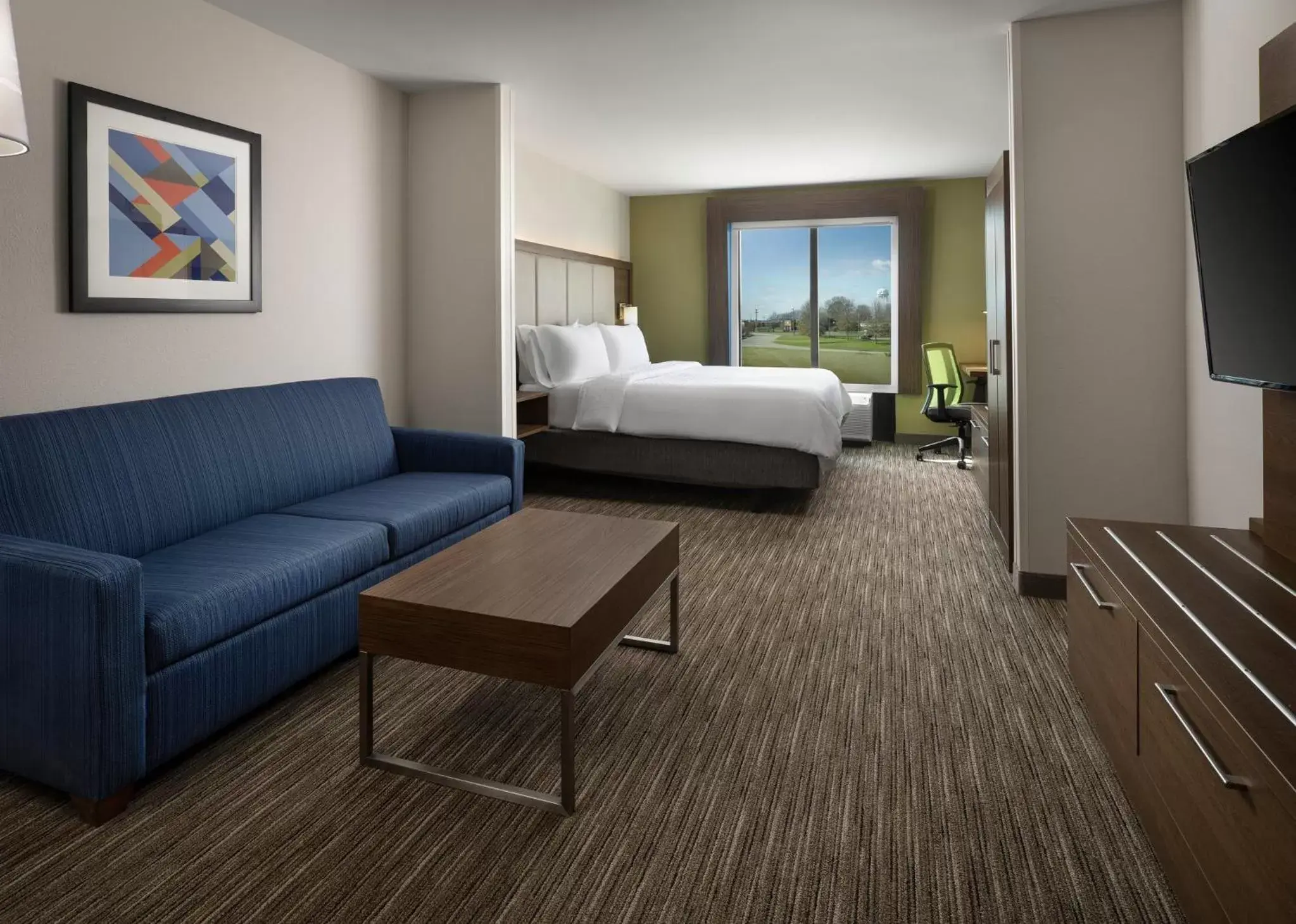 Photo of the whole room, Seating Area in Holiday Inn Express Hotel & Suites Olive Branch, an IHG Hotel