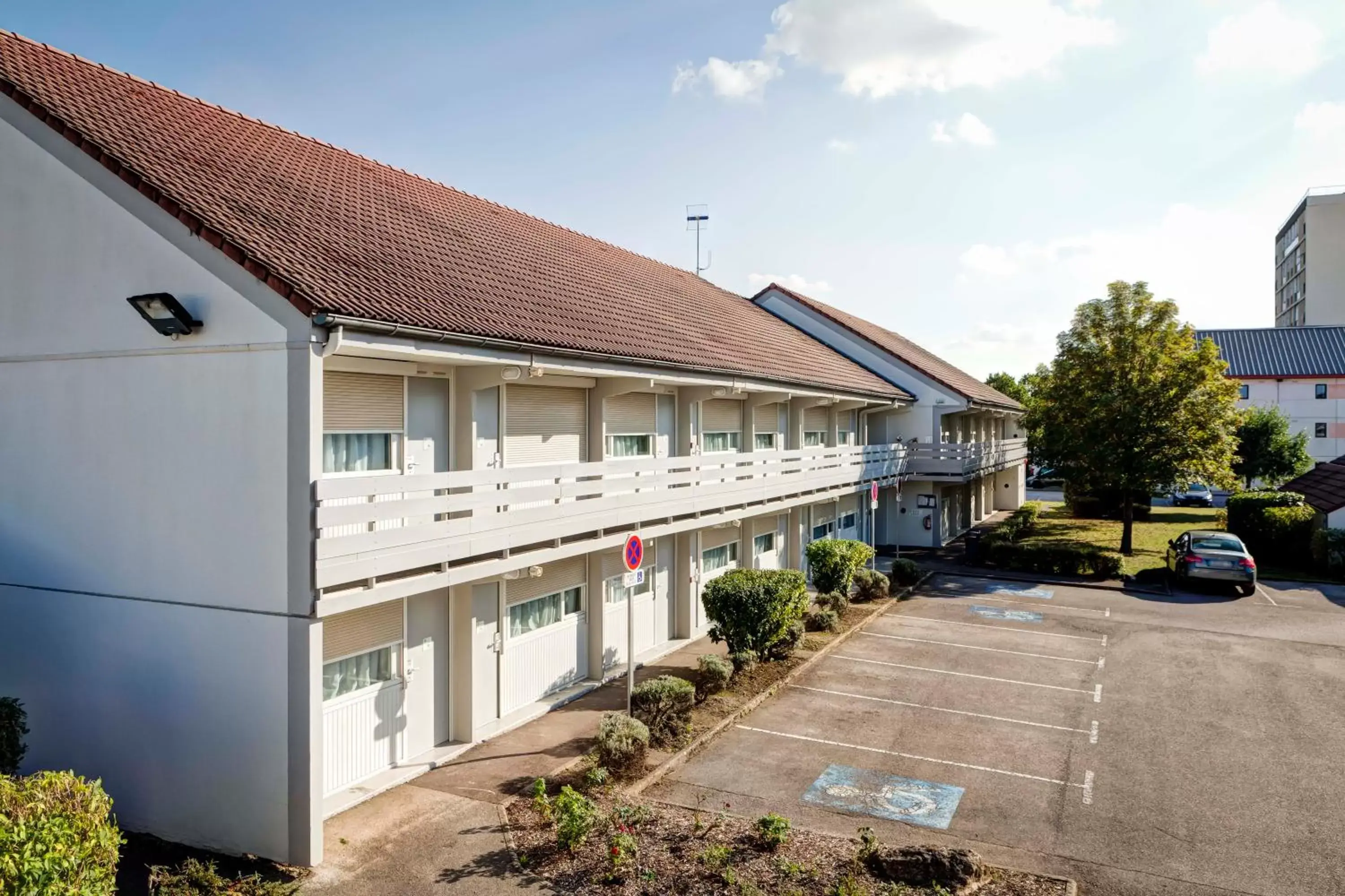 Property Building in Campanile Chalon sur Saône